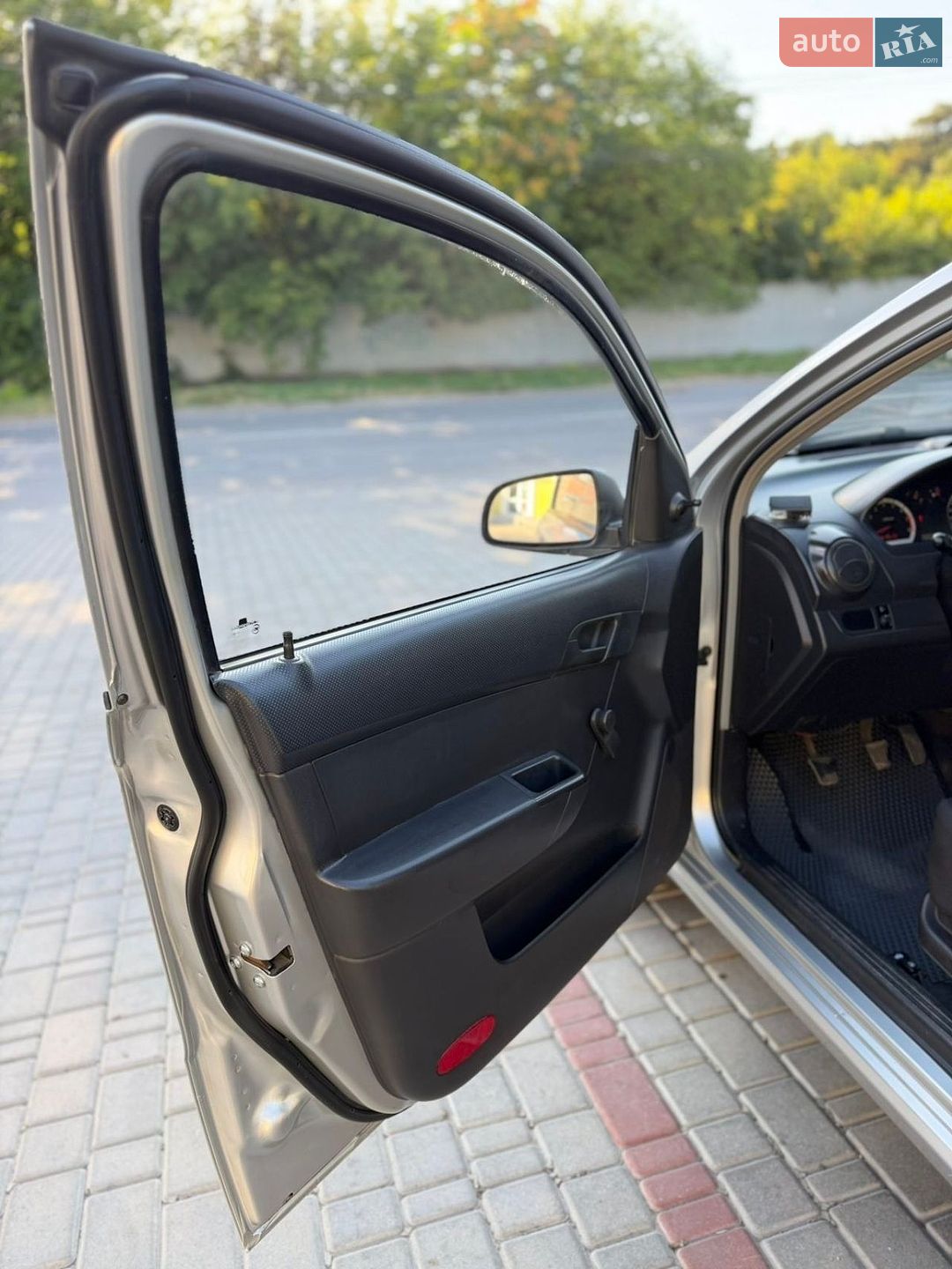Chevrolet Aveo 2008 VIN Y6DSF69YE8W008494 фото оголошення 13 з 31