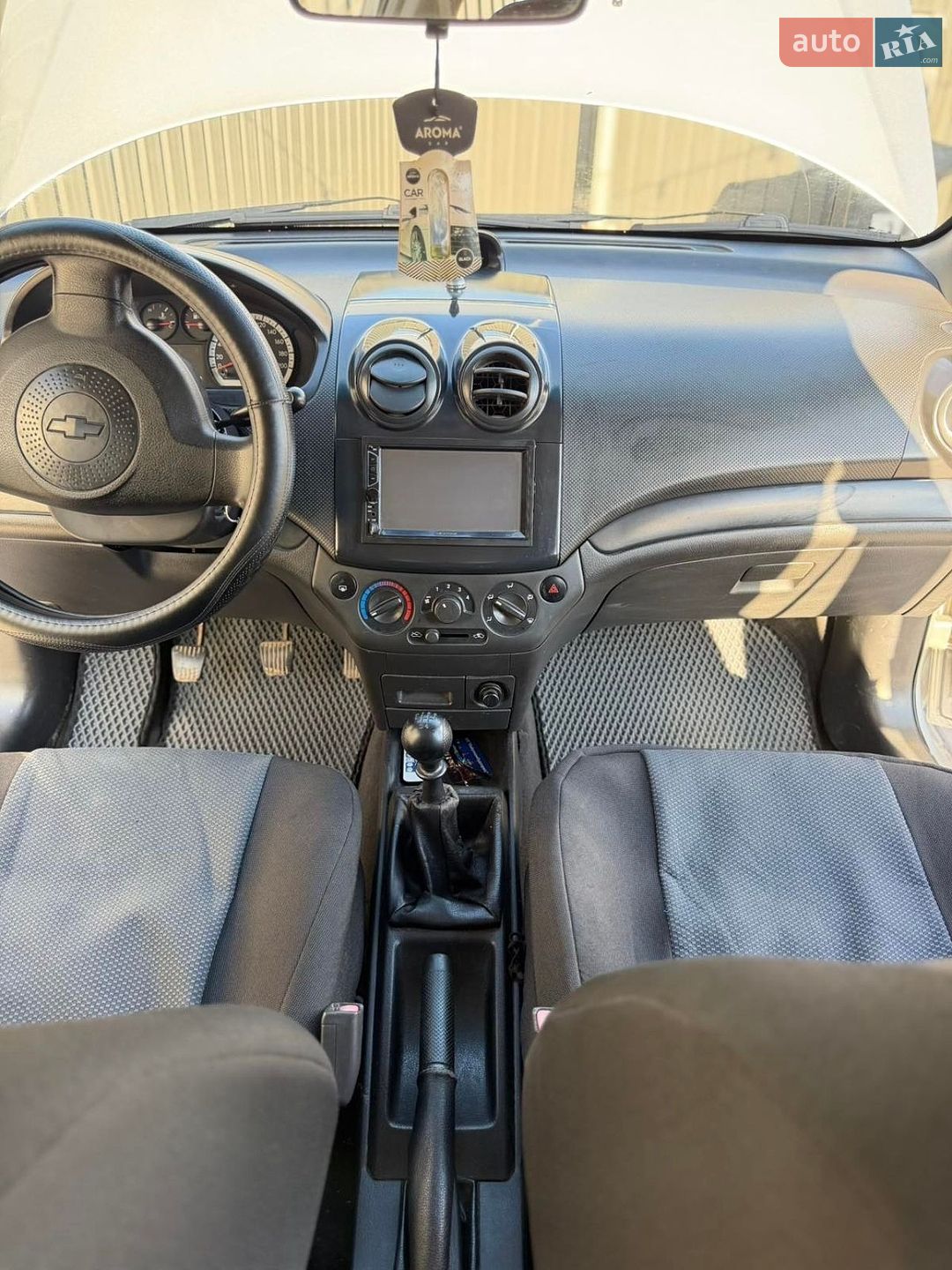 Chevrolet Aveo 2008 VIN Y6DSF69YE8W008494 фото оголошення 27 з 31