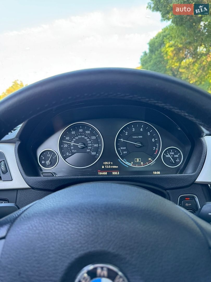 BMW 3 Series 2015 VIN WBA8E5G58GNT41644 фото оголошення 13 з 19