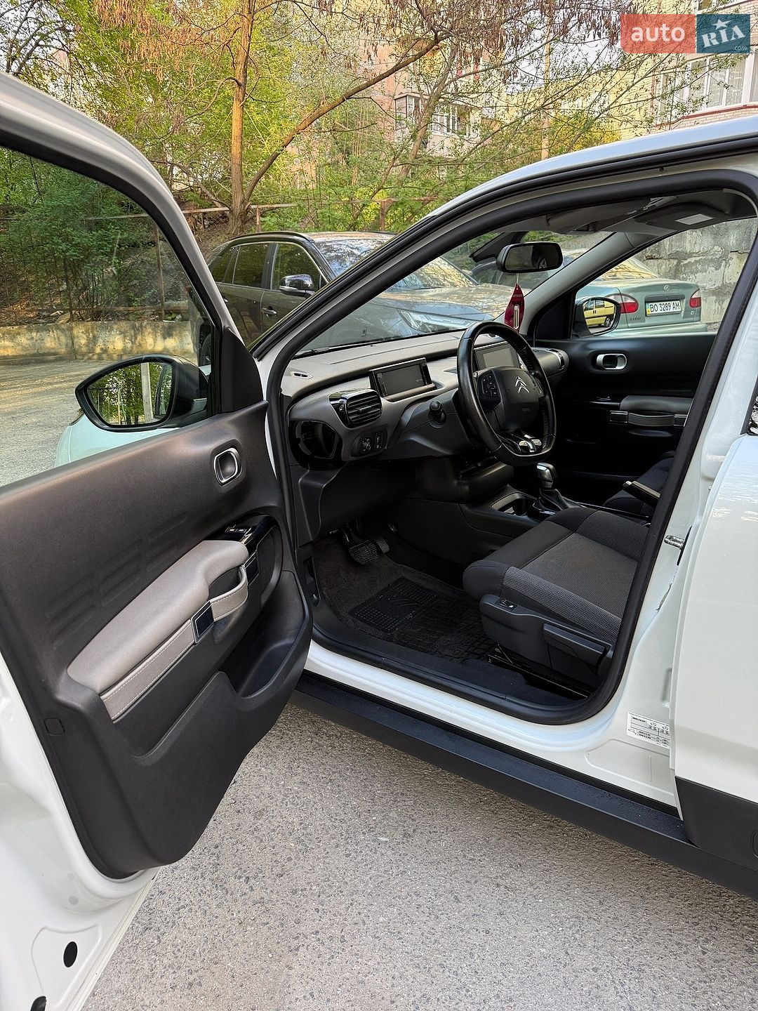 Citroen C4 Cactus 2020 VIN VF70BYHXXLE503805 фото оголошення 10 з 23