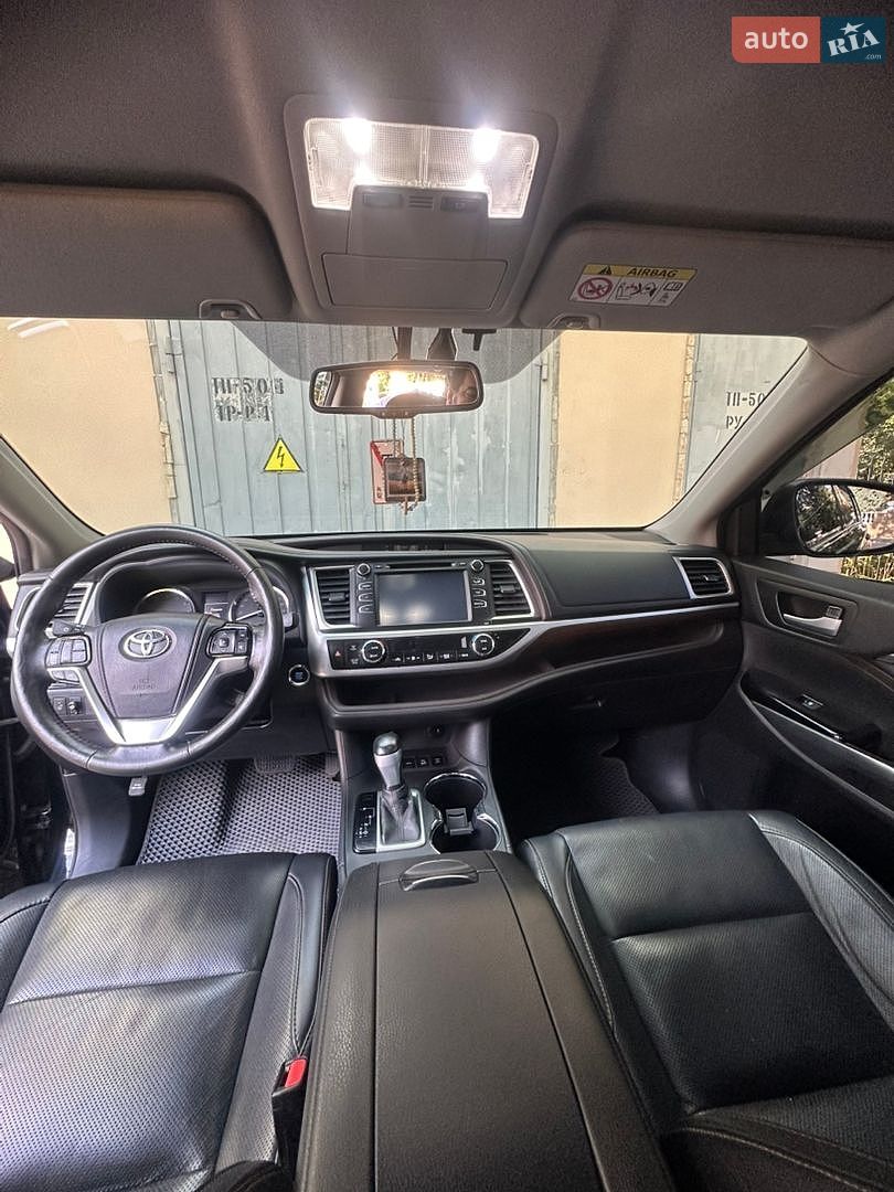 Toyota Highlander 2014 VIN 5TDDKRFH90S047411 фото оголошення 17 з 30