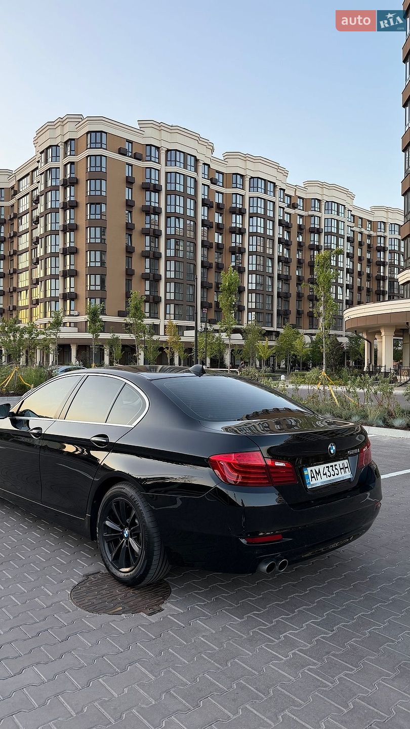 BMW 5 Series 2015 VIN WBA5A5C59FD516850 фото оголошення 15 з 47
