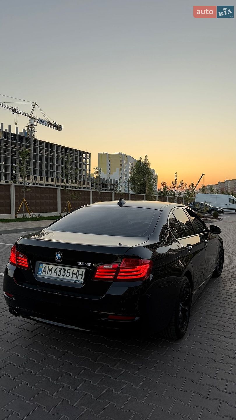 BMW 5 Series 2015 VIN WBA5A5C59FD516850 фото оголошення 20 з 47