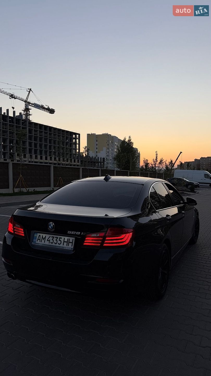 BMW 5 Series 2015 VIN WBA5A5C59FD516850 фото оголошення 21 з 47