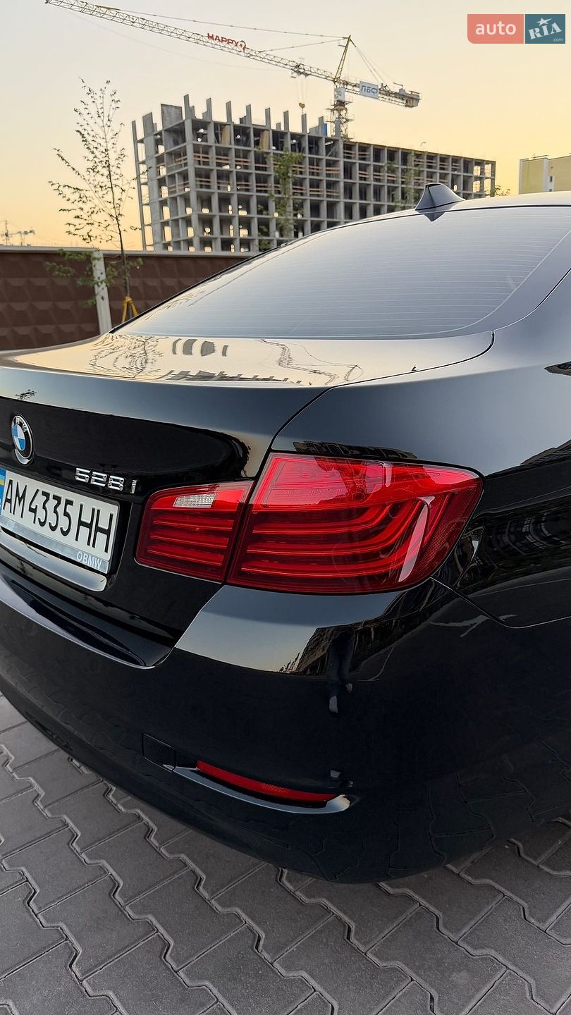 BMW 5 Series 2015 VIN WBA5A5C59FD516850 фото оголошення 22 з 47