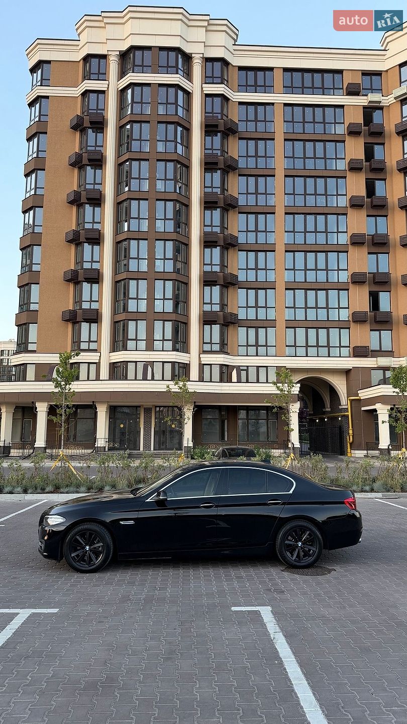 BMW 5 Series 2015 VIN WBA5A5C59FD516850 фото оголошення 13 з 47