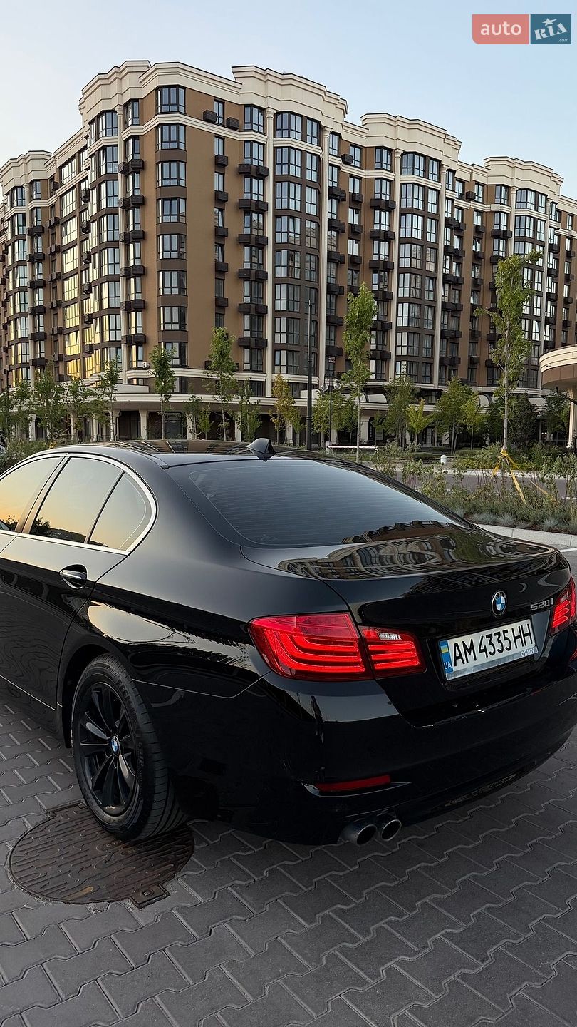 BMW 5 Series 2015 VIN WBA5A5C59FD516850 фото оголошення 35 з 47