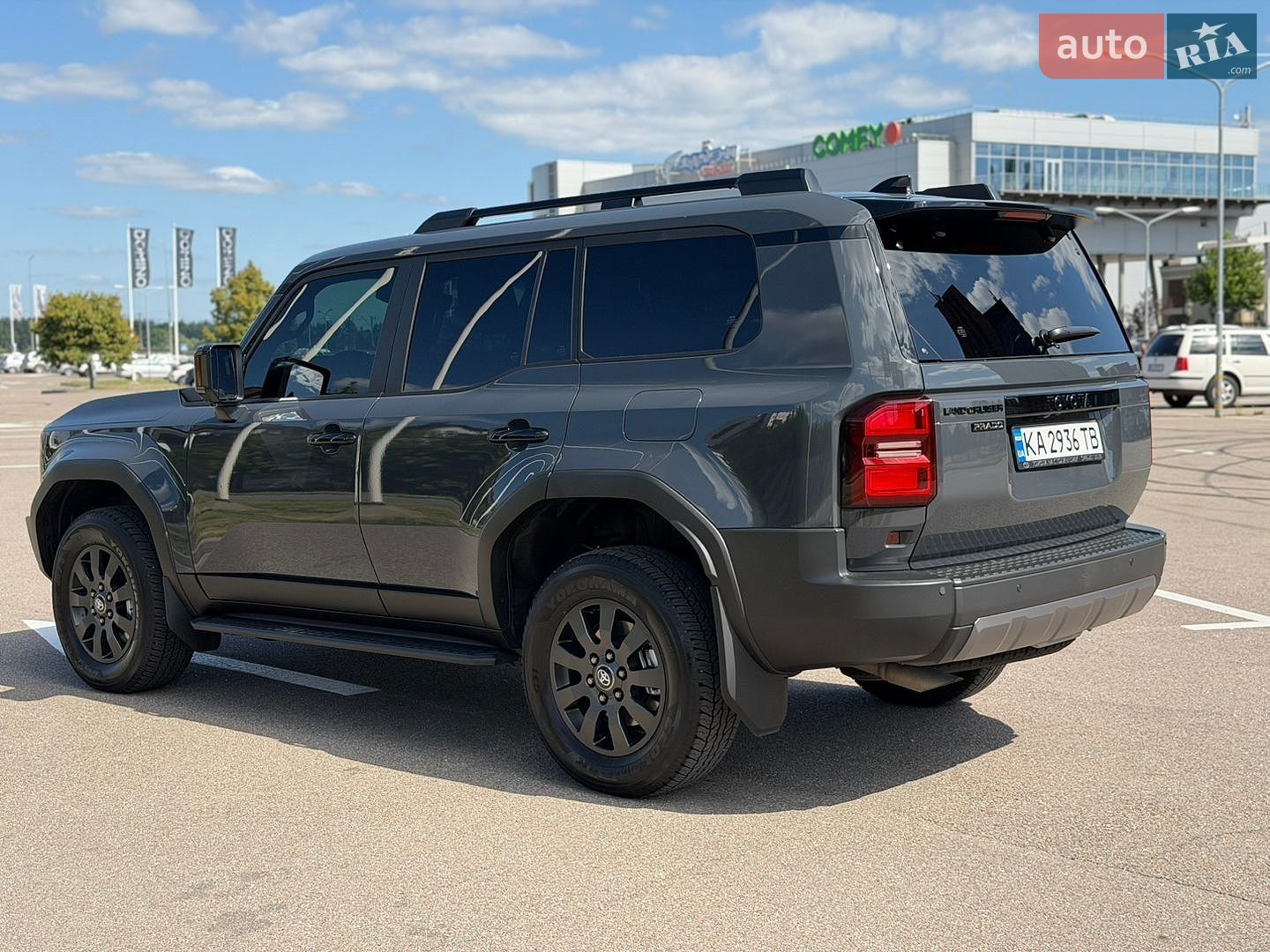 Toyota Land Cruiser Prado 2025 VIN JTEAR3AJ80K037588 фото оголошення 7 з 52
