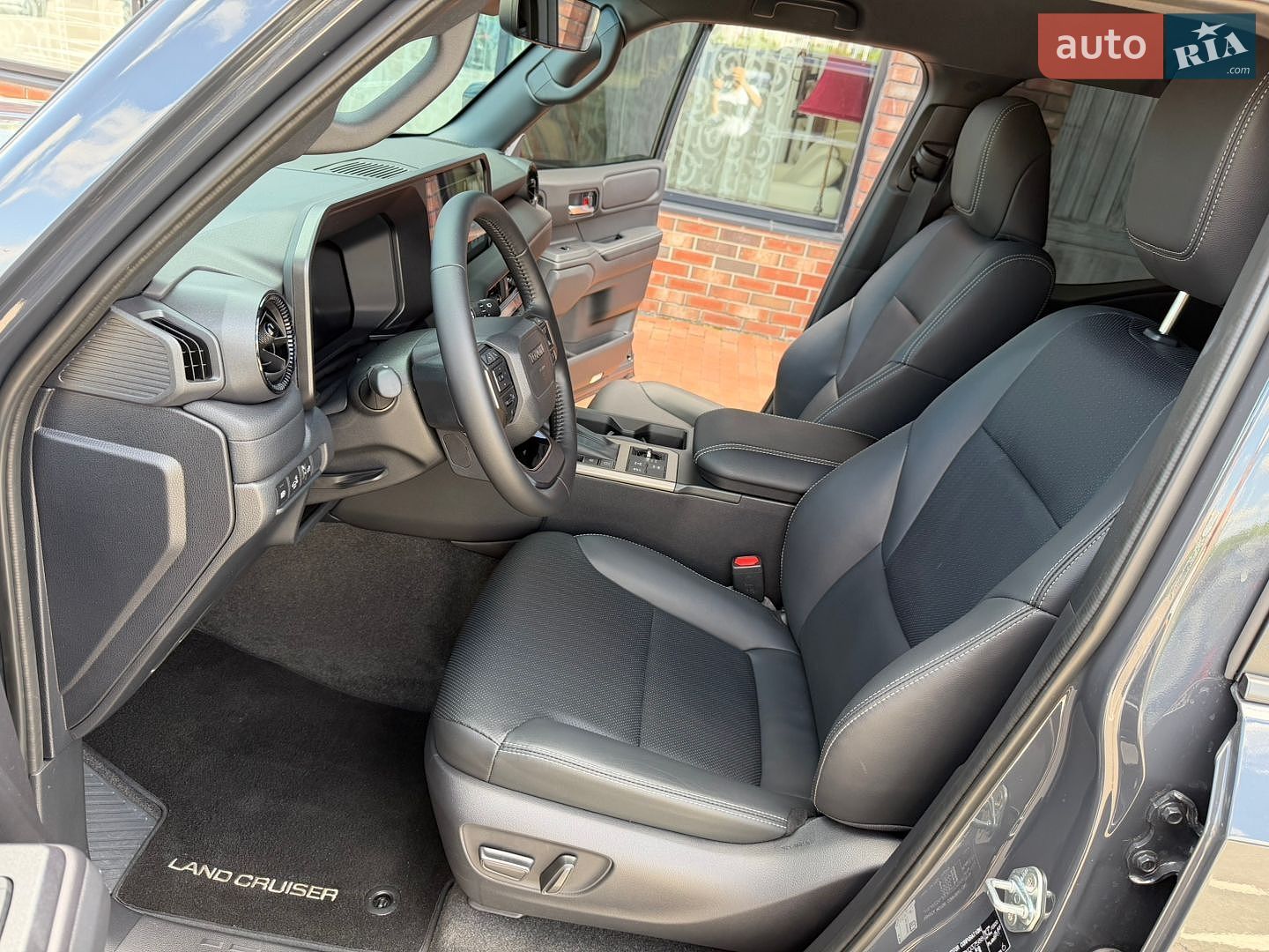 Toyota Land Cruiser Prado 2025 VIN JTEAR3AJ80K037588 фото оголошення 22 з 52
