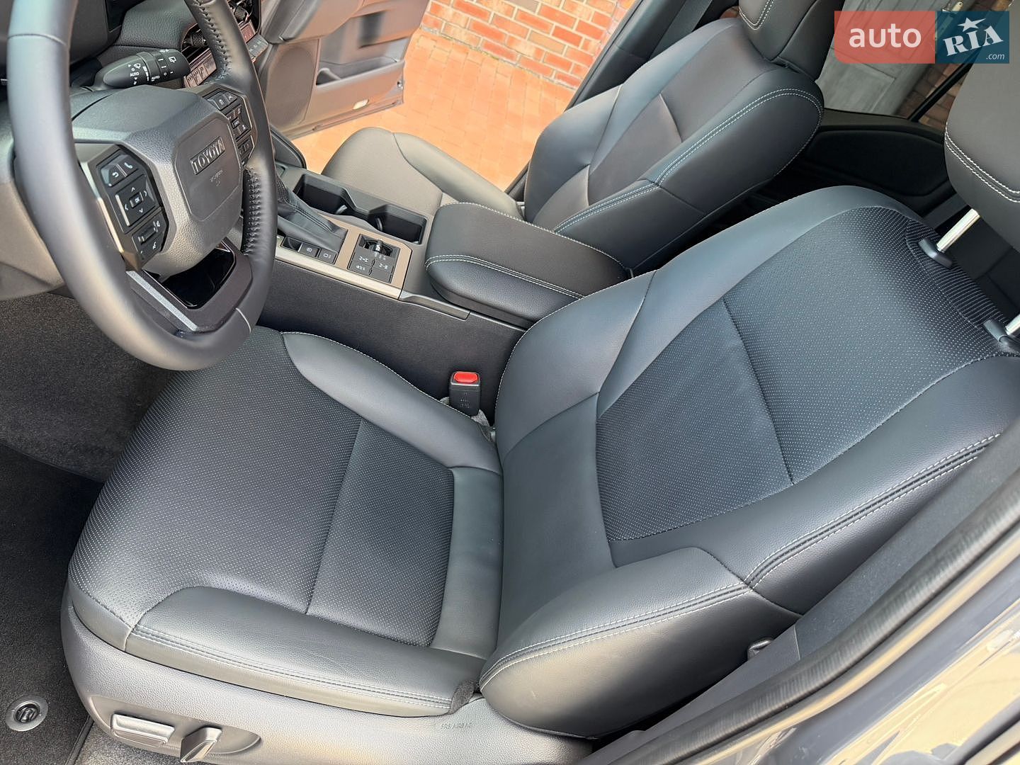Toyota Land Cruiser Prado 2025 VIN JTEAR3AJ80K037588 фото оголошення 23 з 52