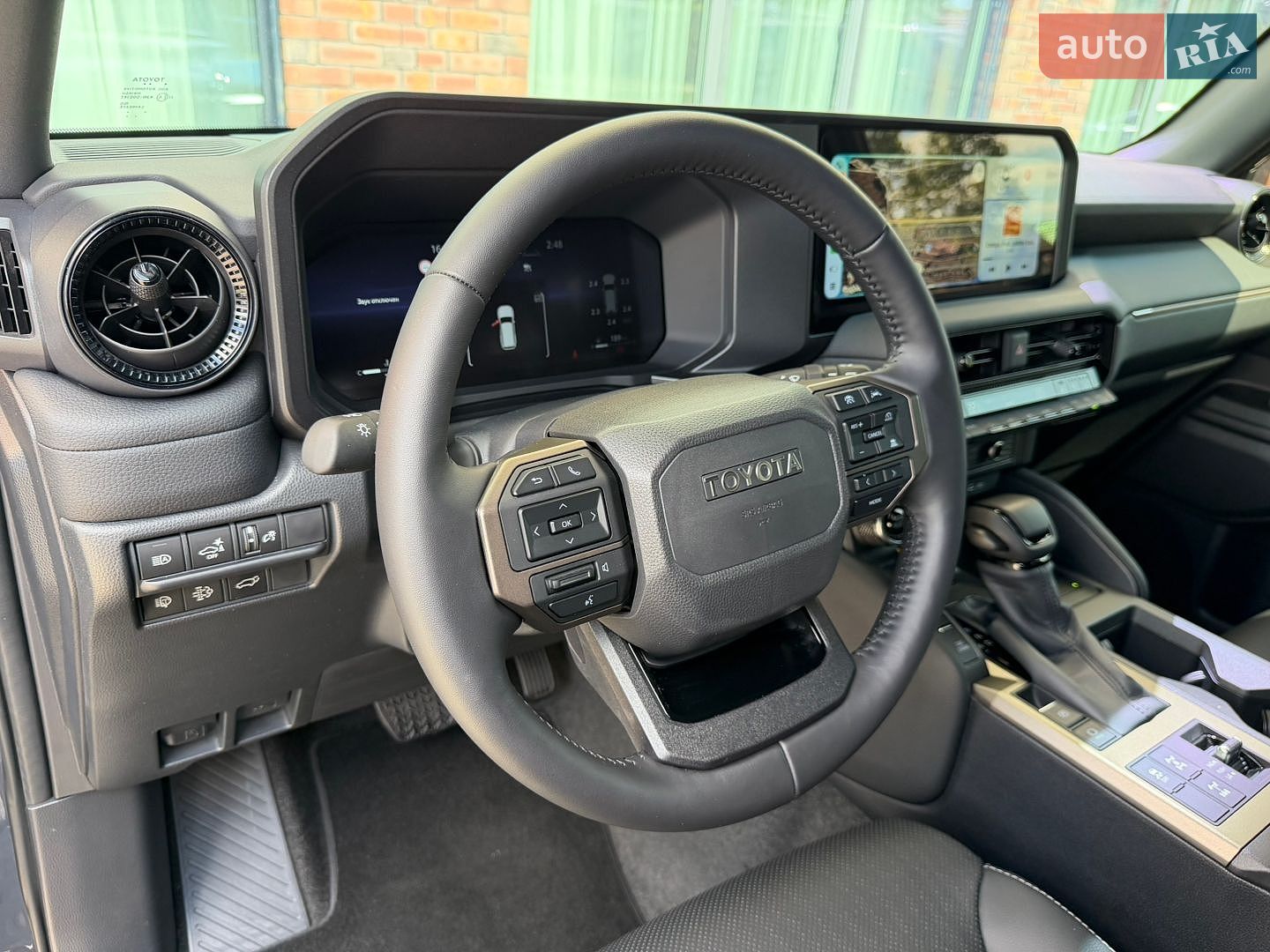 Toyota Land Cruiser Prado 2025 VIN JTEAR3AJ80K037588 фото оголошення 21 з 52
