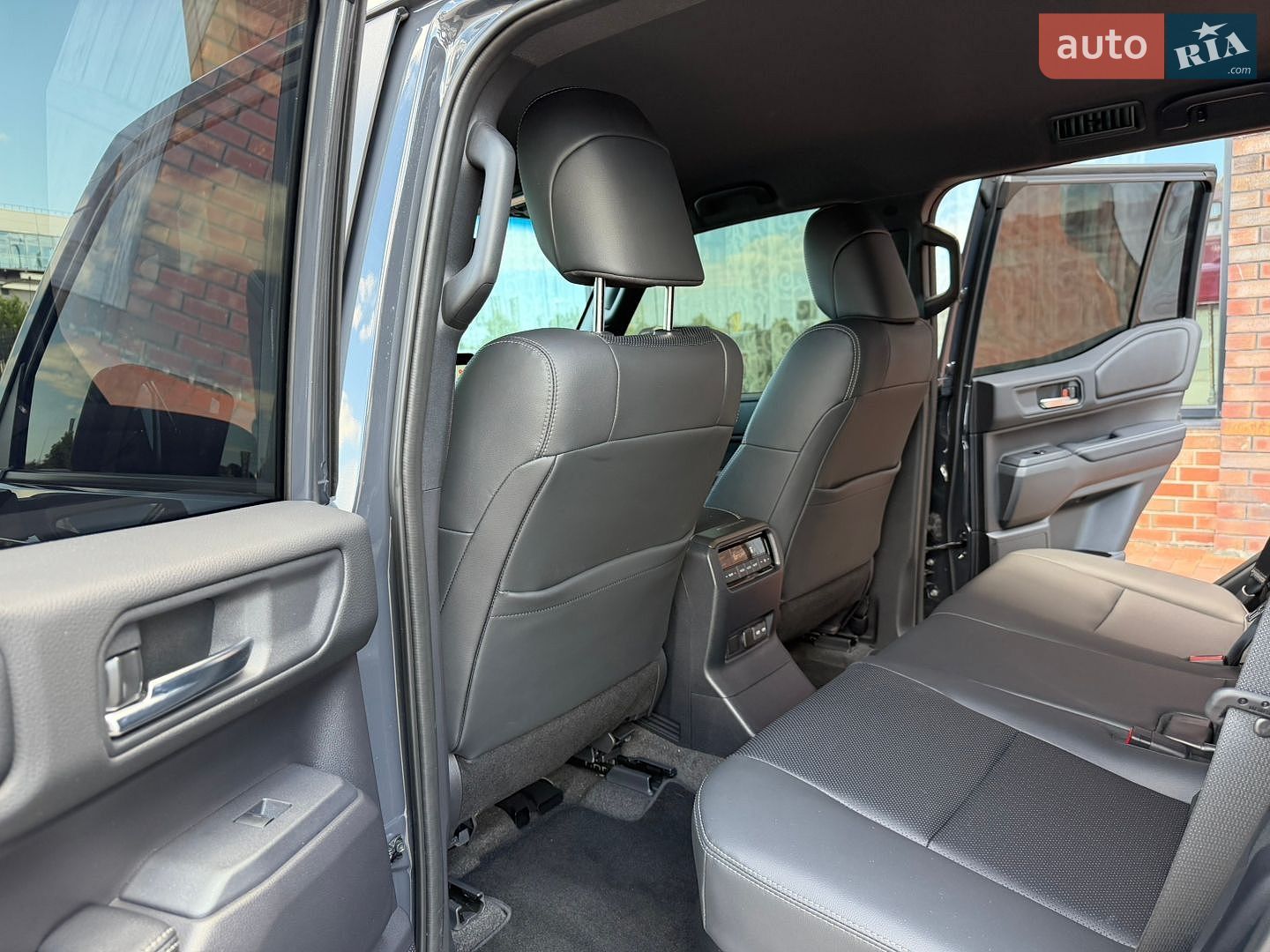 Toyota Land Cruiser Prado 2025 VIN JTEAR3AJ80K037588 фото оголошення 44 з 52