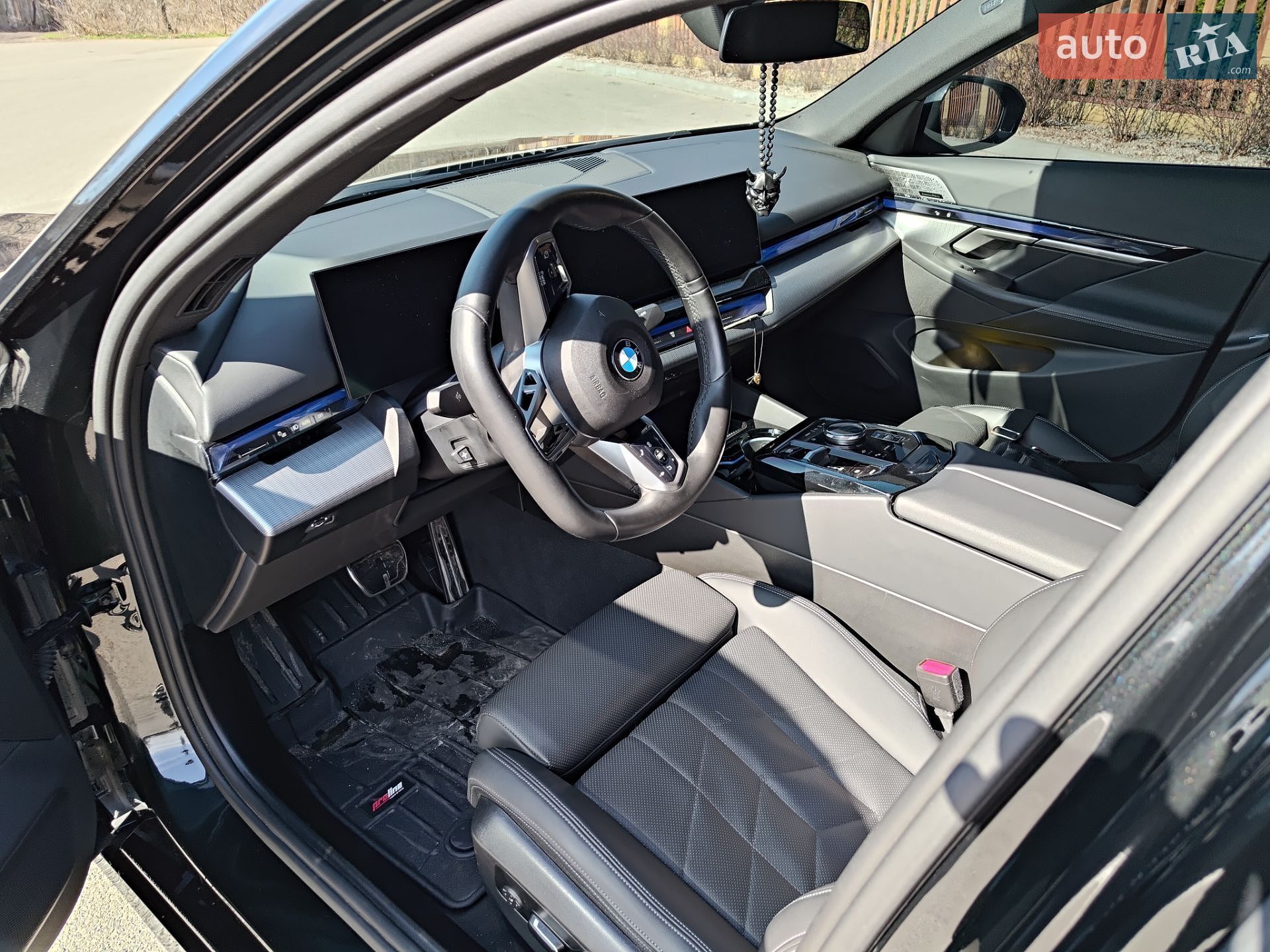 BMW i5 2023 VIN WBY33FK07RCP43401 фото оголошення 10 з 11