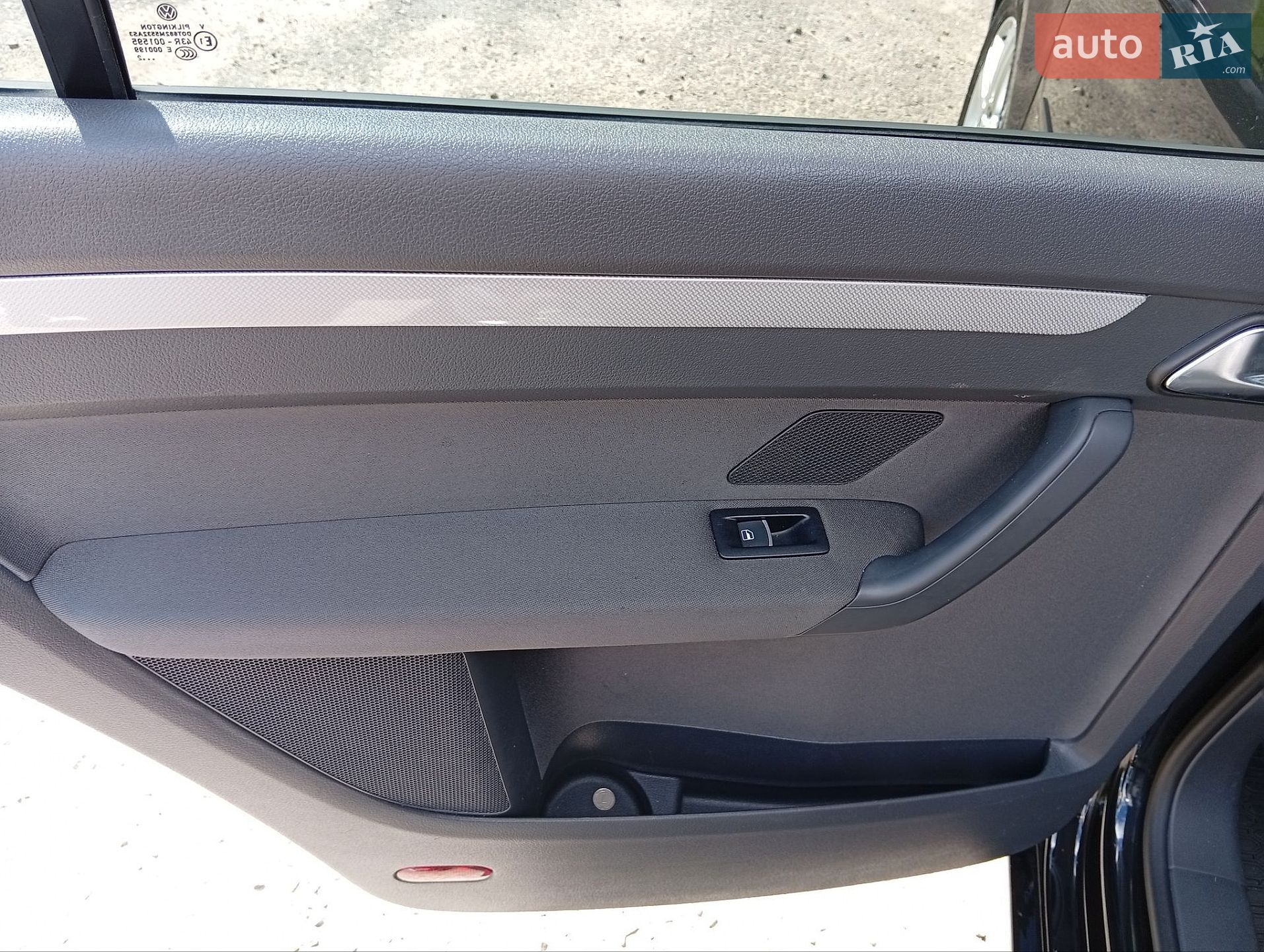 Volkswagen Touran 2012 VIN WVGZZZ1TZDW004375 фото оголошення 37 з 56