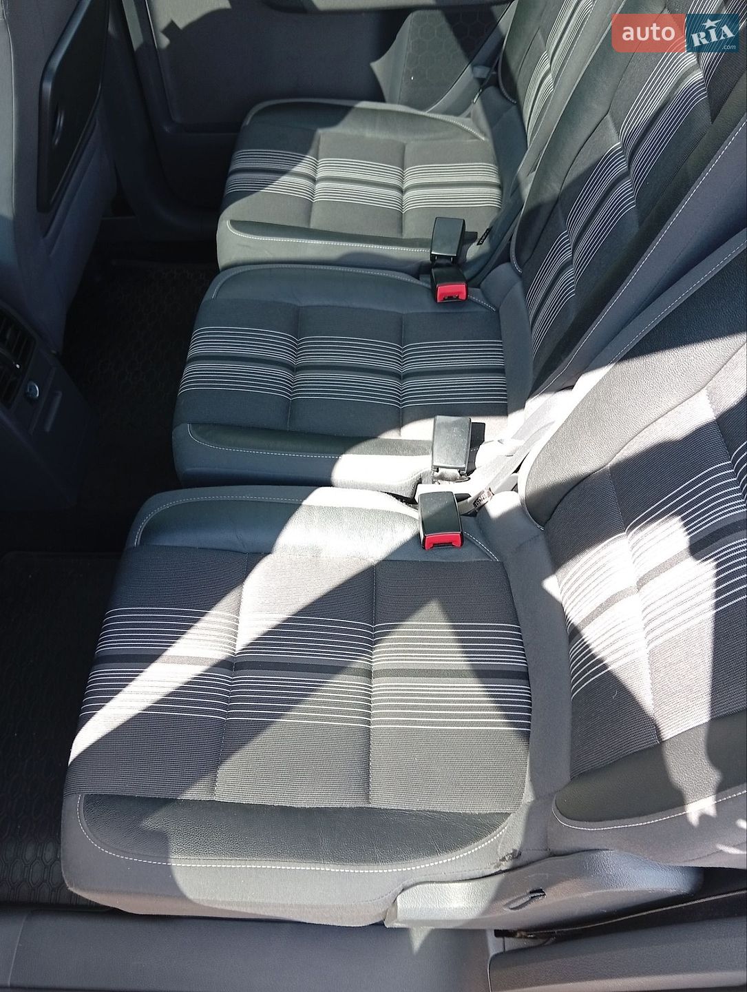 Volkswagen Touran 2012 VIN WVGZZZ1TZDW004375 фото оголошення 38 з 56