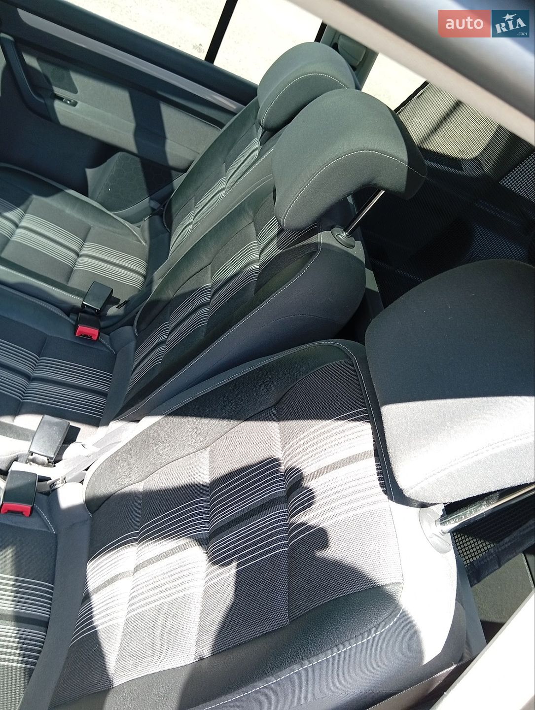 Volkswagen Touran 2012 VIN WVGZZZ1TZDW004375 фото оголошення 39 з 56