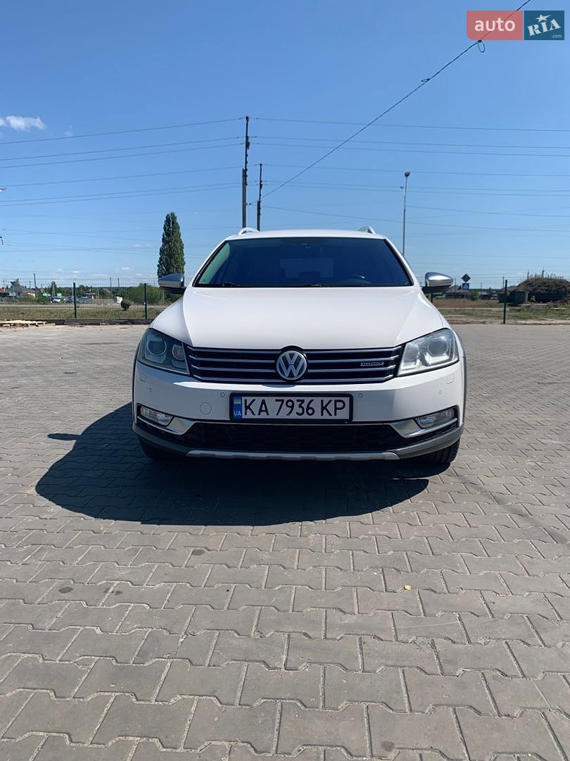 Volkswagen Passat 2013 VIN WVWZZZ3CZEE018192 фото оголошення 5 з 17
