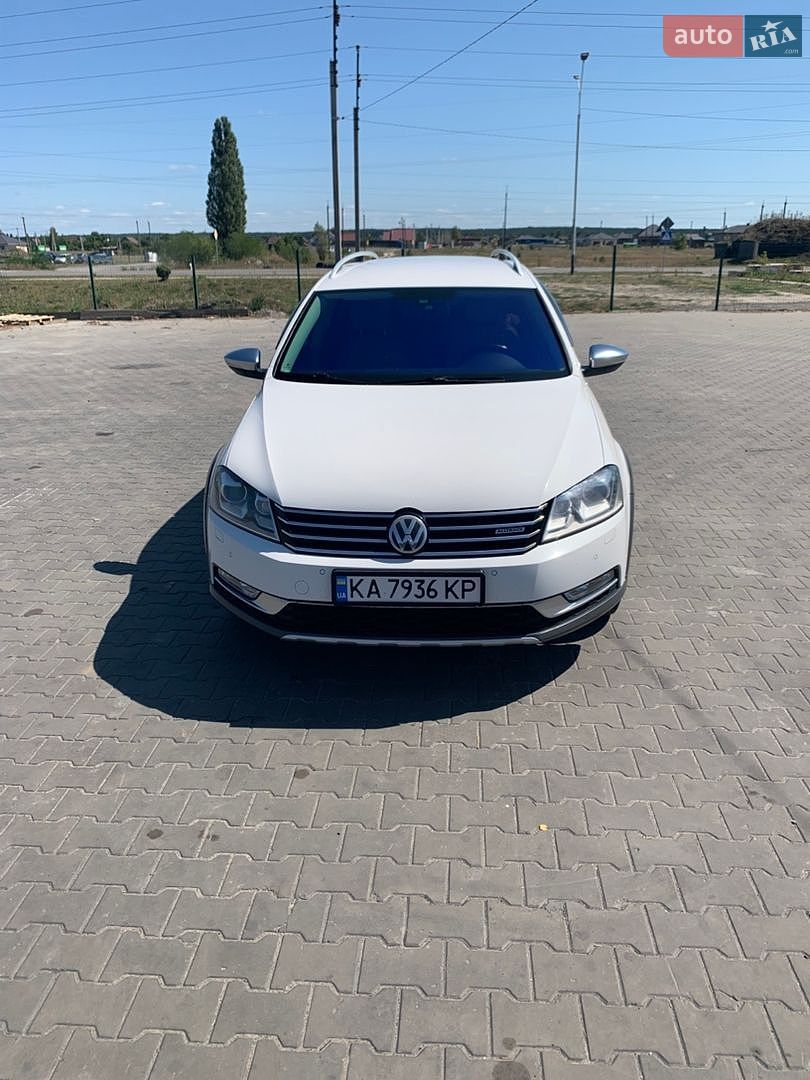 Volkswagen Passat 2013 VIN WVWZZZ3CZEE018192 фото оголошення 6 з 17