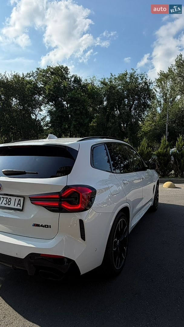 BMW X3 2023 VIN 5UX83DP00P9S39432 фото оголошення 3 з 17