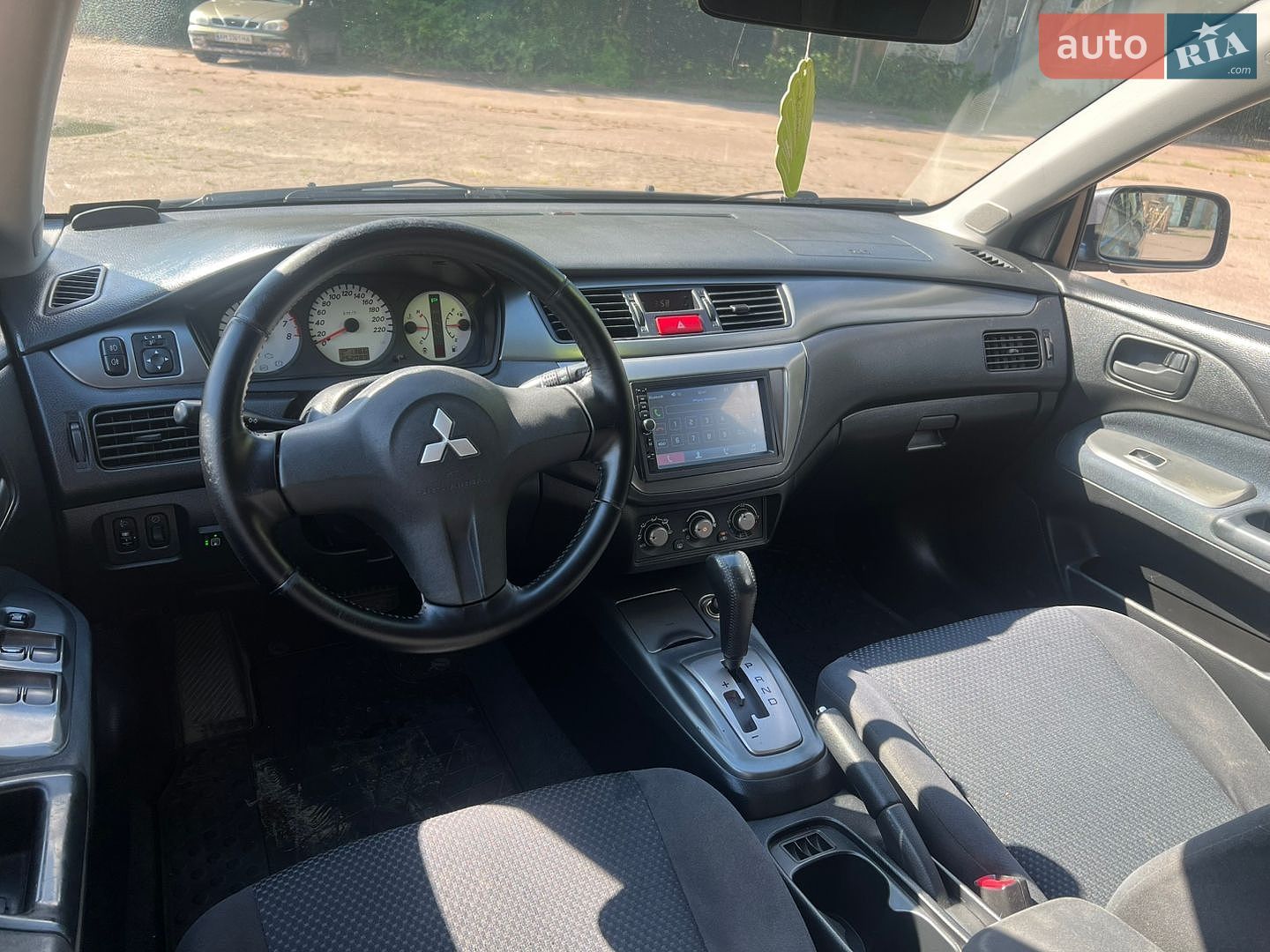 Mitsubishi Lancer 2006 VIN JMBLRCS3W7U000226 фото оголошення 11 з 21