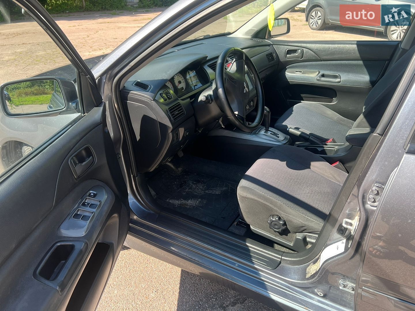 Mitsubishi Lancer 2006 VIN JMBLRCS3W7U000226 фото оголошення 12 з 21