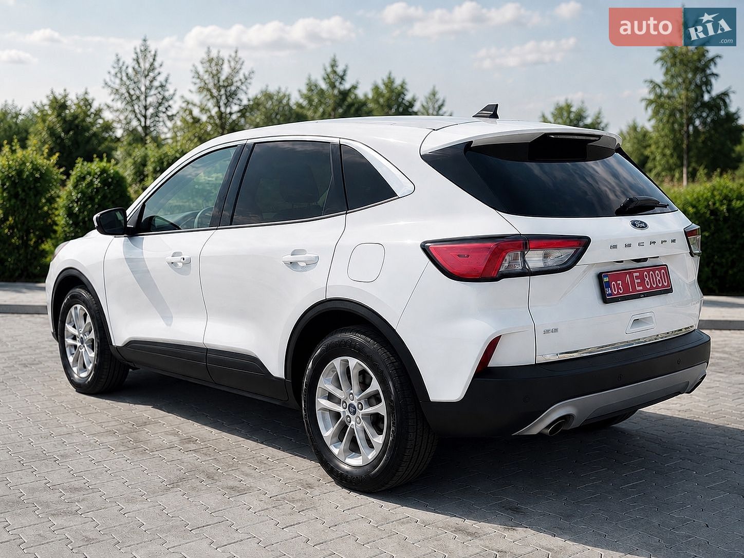 Ford Escape 2020 VIN 1FMCU0G66LUC04788 фото оголошення 2 з 26