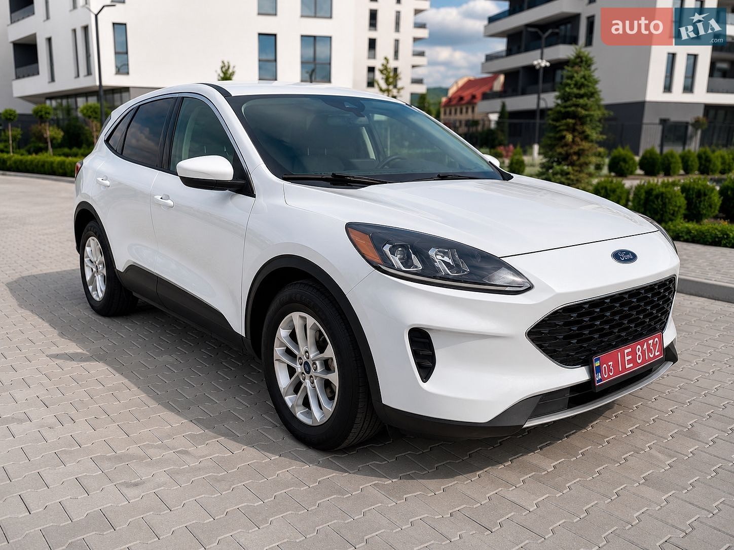Ford Escape 2020 VIN 1FMCU0G66LUC04788 фото оголошення 3 з 26