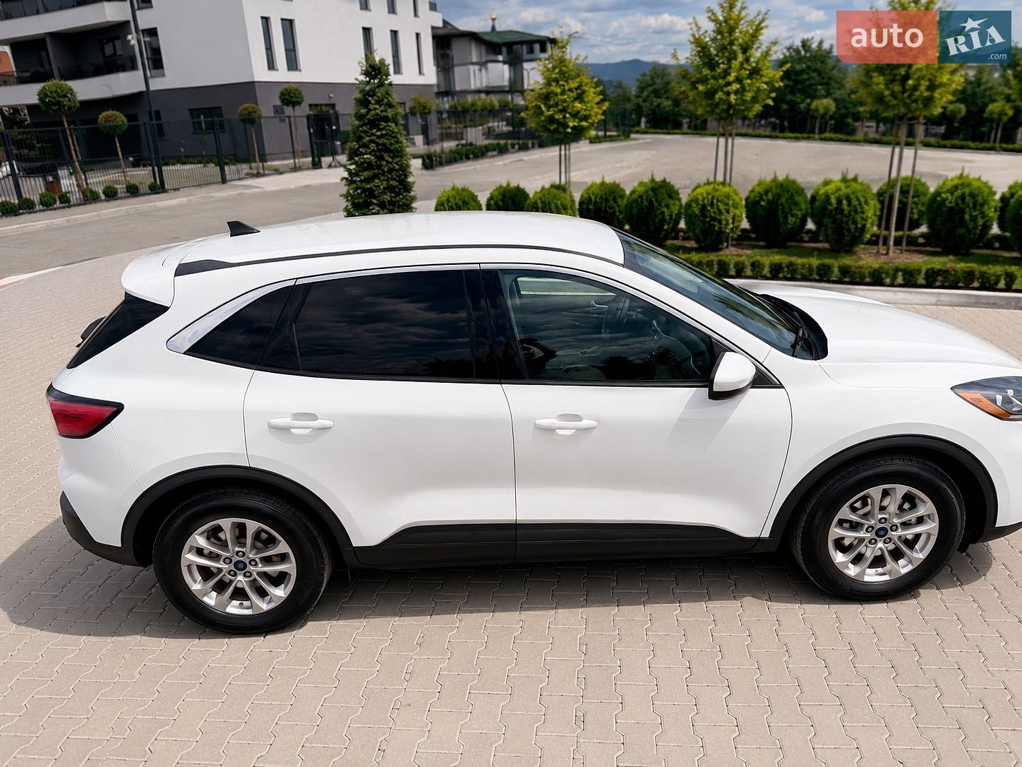 Ford Escape 2020 VIN 1FMCU0G66LUC04788 фото оголошення 6 з 26