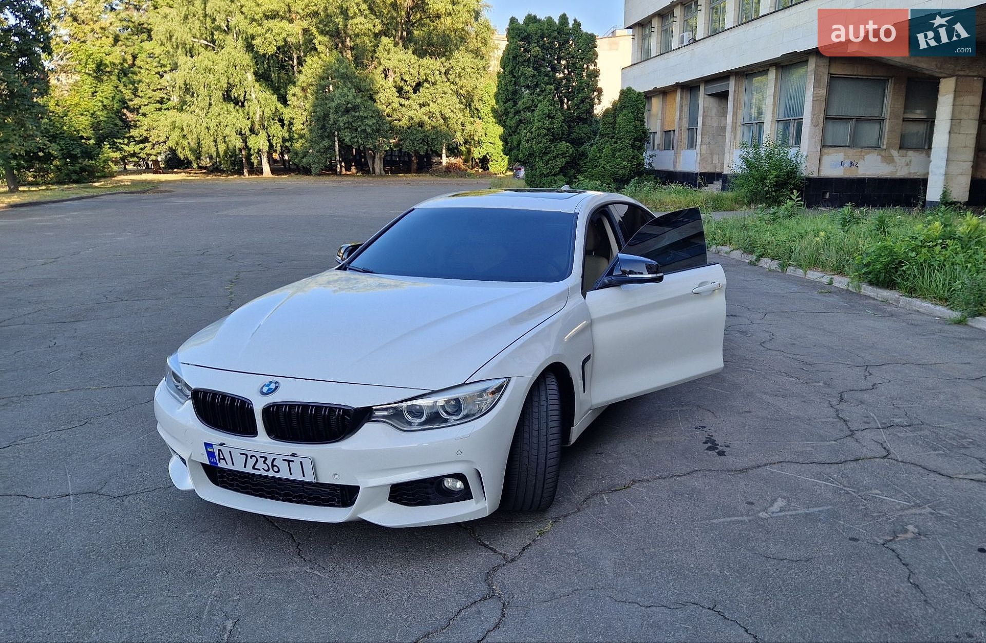 BMW 4 Series Gran Coupe 2015 VIN WBA4A9C59FGL85999 фото оголошення 3 з 21