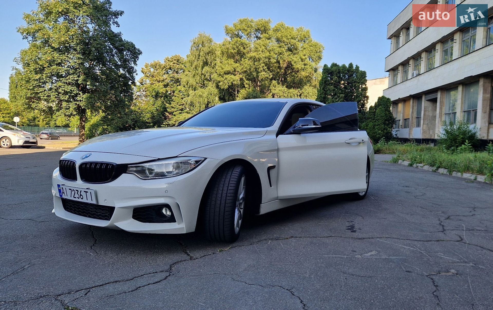 BMW 4 Series Gran Coupe 2015 VIN WBA4A9C59FGL85999 фото оголошення 4 з 21