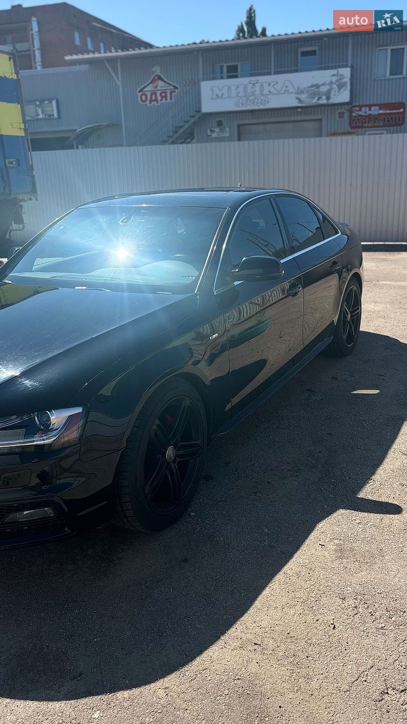 Audi A4 2015 VIN WAUFFCFL1GN001678 фото оголошення 15 з 17