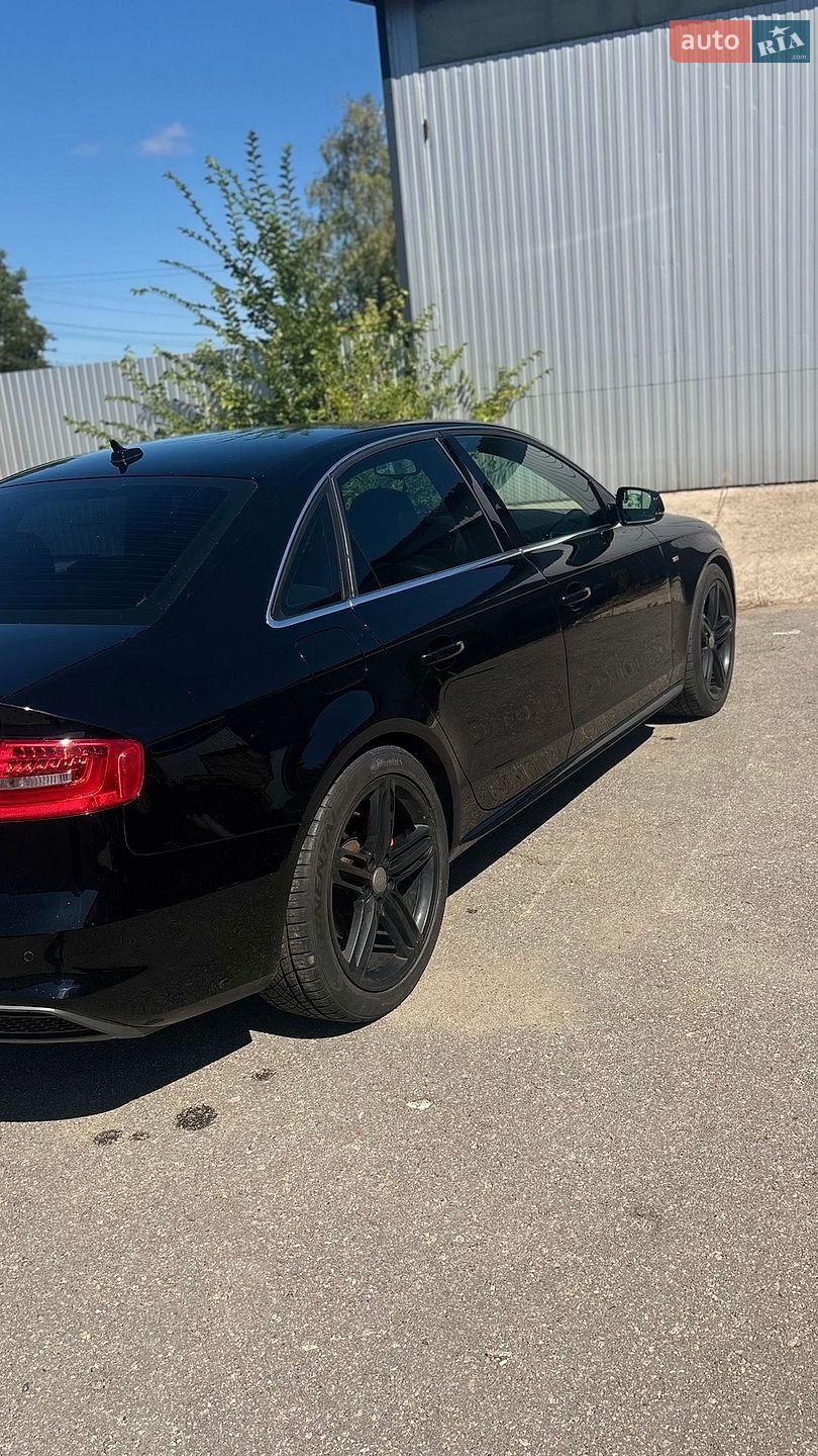 Audi A4 2015 VIN WAUFFCFL1GN001678 фото оголошення 10 з 17