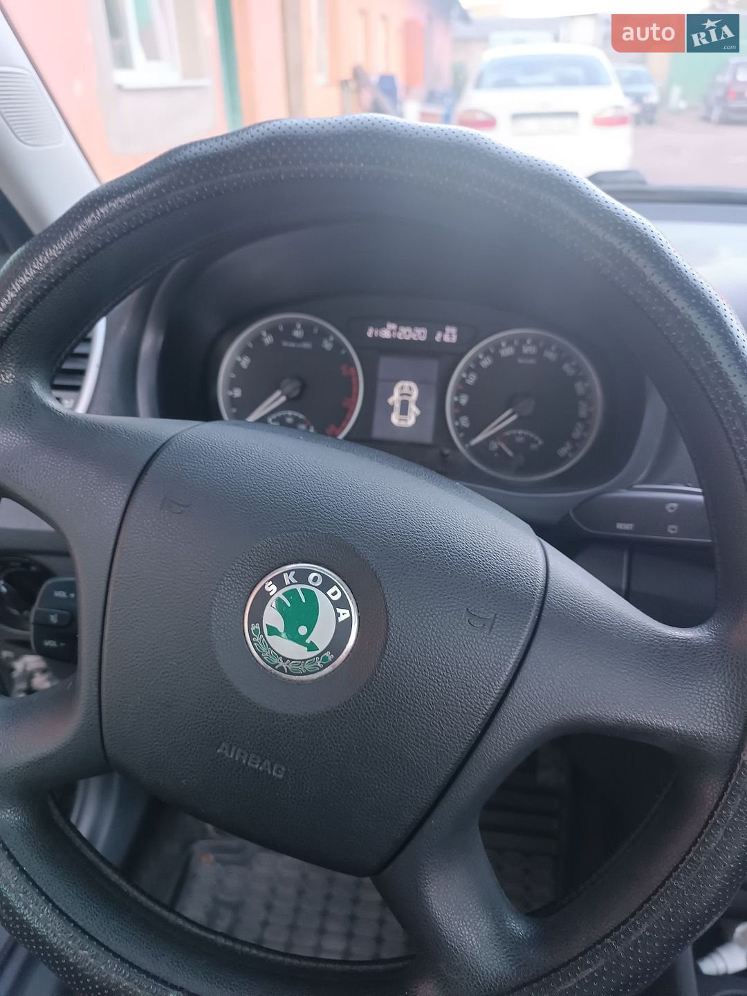 Skoda Roomster 2007 VIN TMBMD65J675024147 фото оголошення 7 з 9