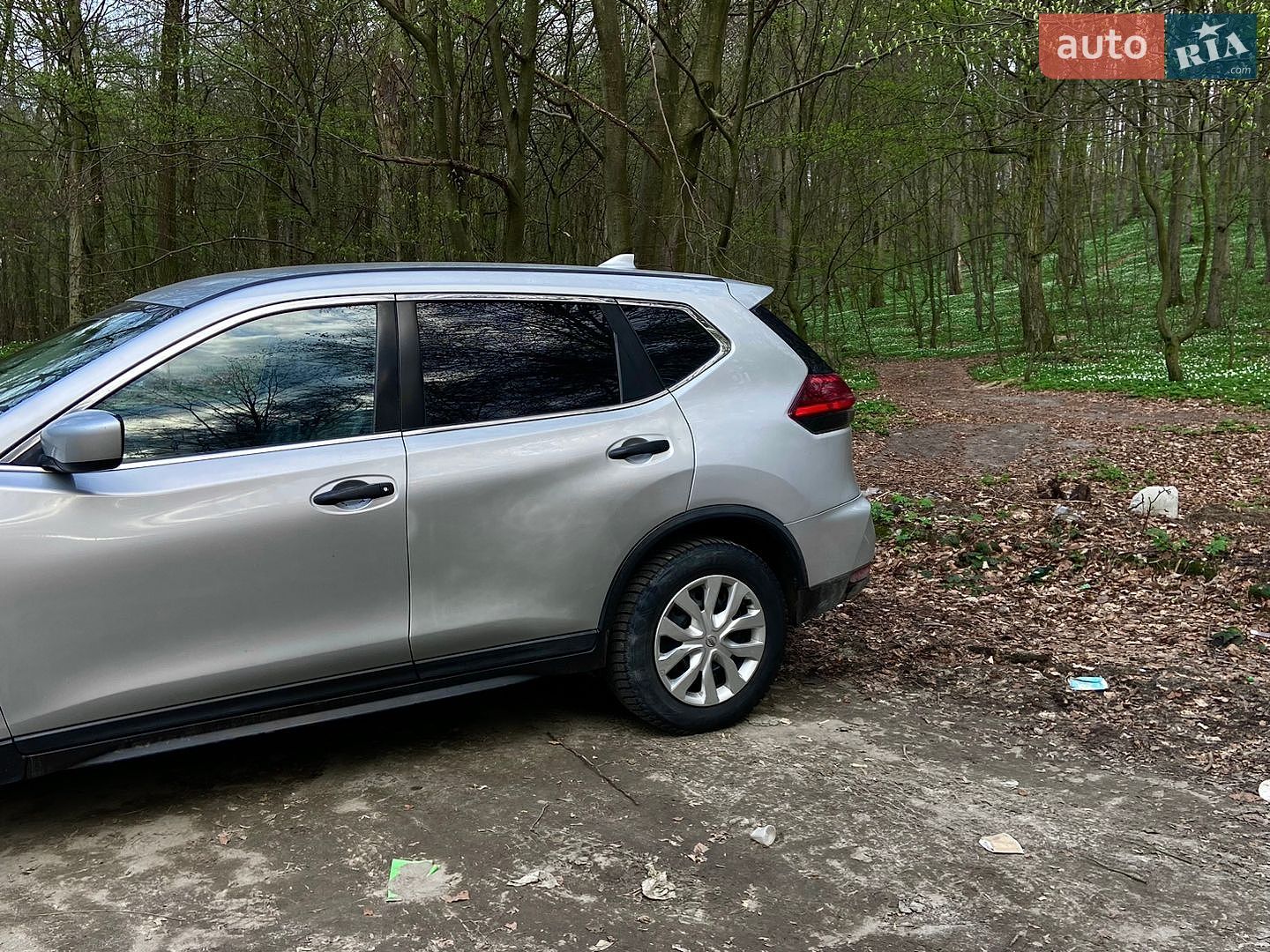 Nissan Rogue 2016 VIN KNMAT2MT9HP517487 фото оголошення 2 з 10