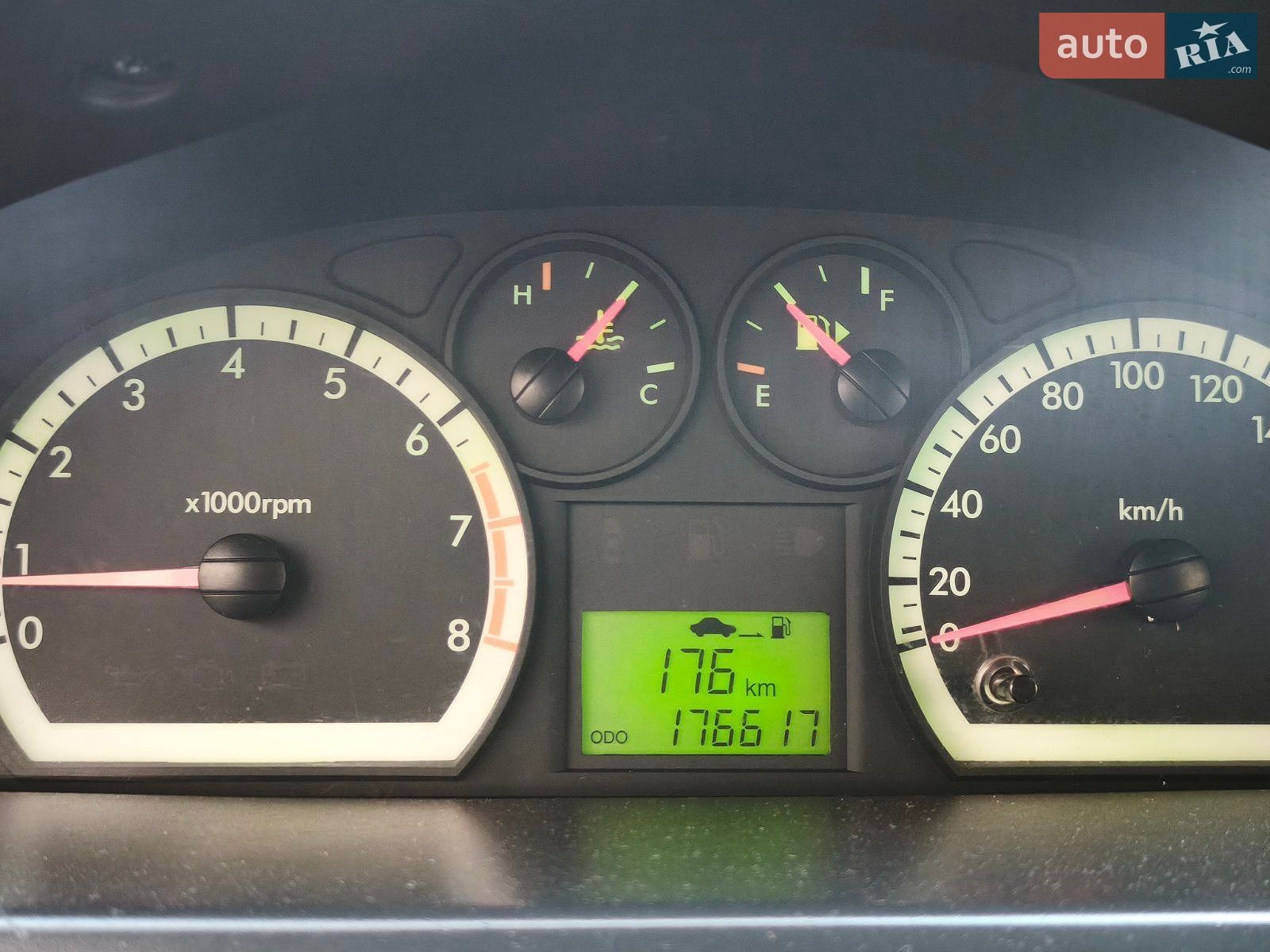 Chevrolet Aveo 2012 VIN KL1SF69YEBB281158 фото оголошення 4 з 9