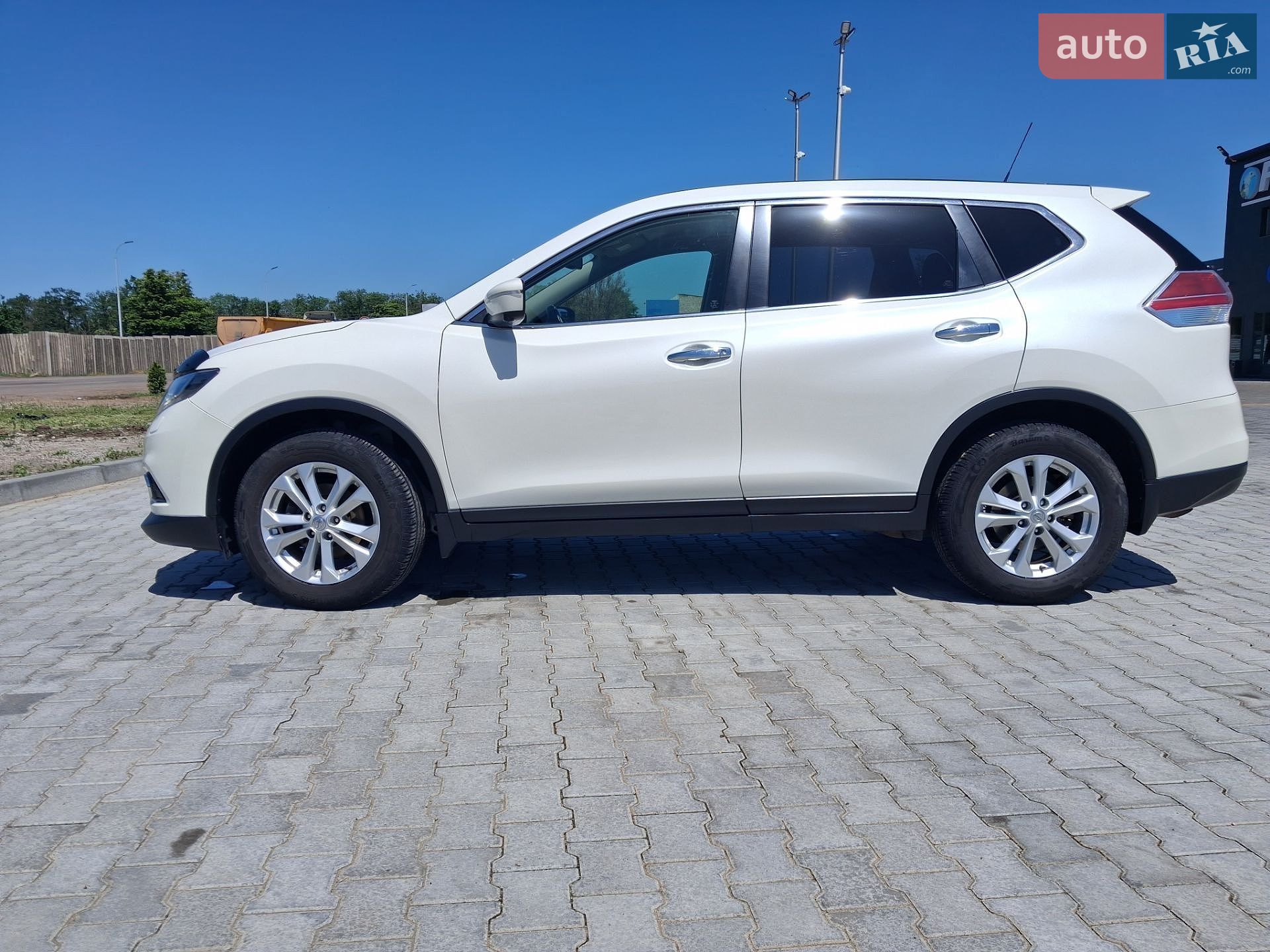 Nissan X-Trail 2016 VIN JN1TANT32U0000725 фото оголошення 6 з 8