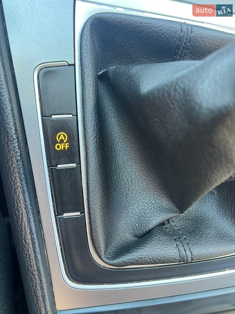 Volkswagen Golf 2015 VIN WVWZZZAUZGP546321 фото оголошення 37 з 44