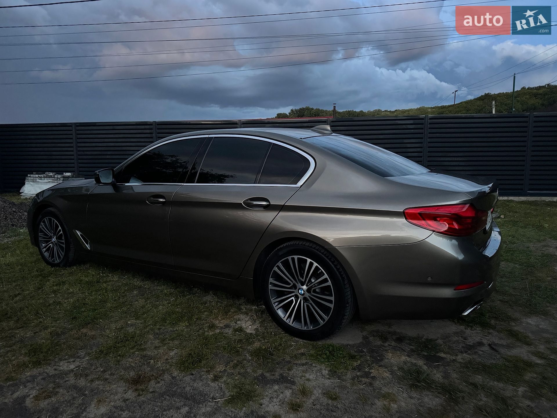 BMW 5 Series 2017 VIN WBAJE5C32HG478008 фото оголошення 7 з 22