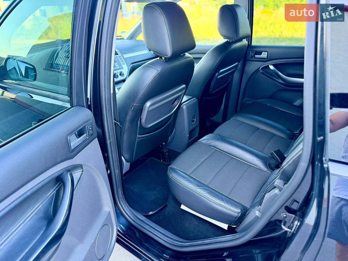 Ford C-Max 2009 VIN WF0EXXGCDE9M03961 фото оголошення 31 з 79