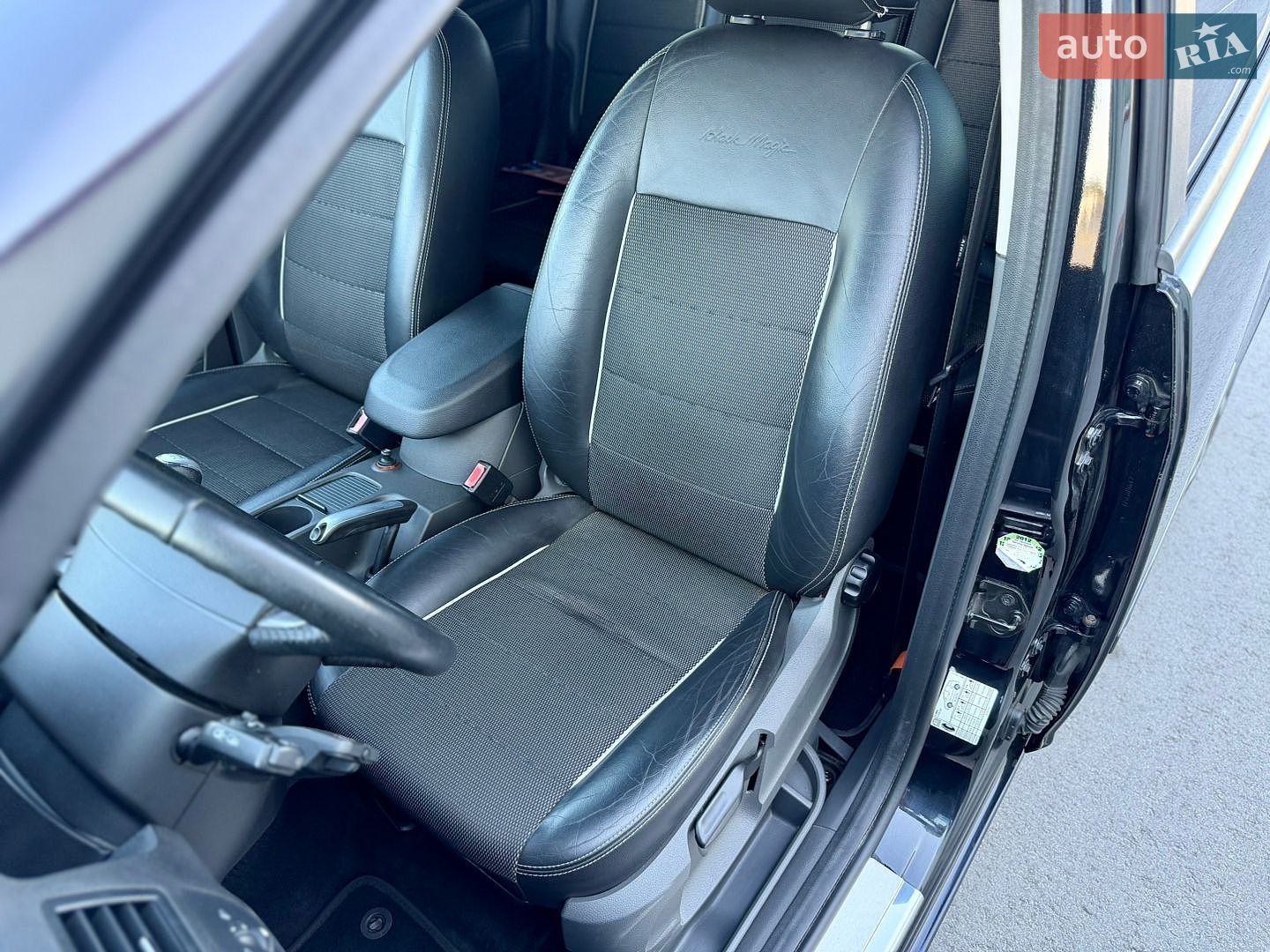 Ford C-Max 2009 VIN WF0EXXGCDE9M03961 фото оголошення 30 з 79