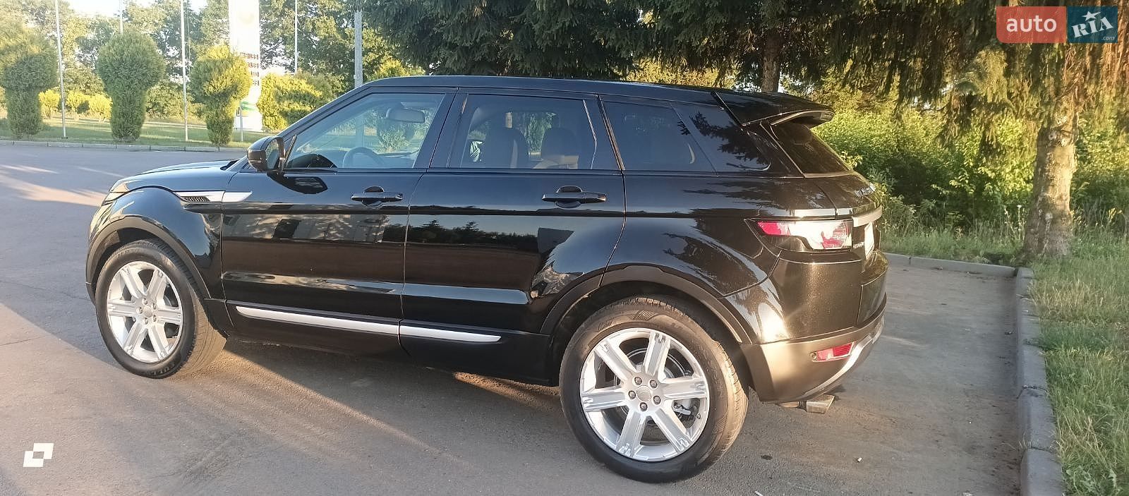 Land Rover Range Rover Evoque 2014 VIN SALVR2BG4EH905621 фото оголошення 35 з 48