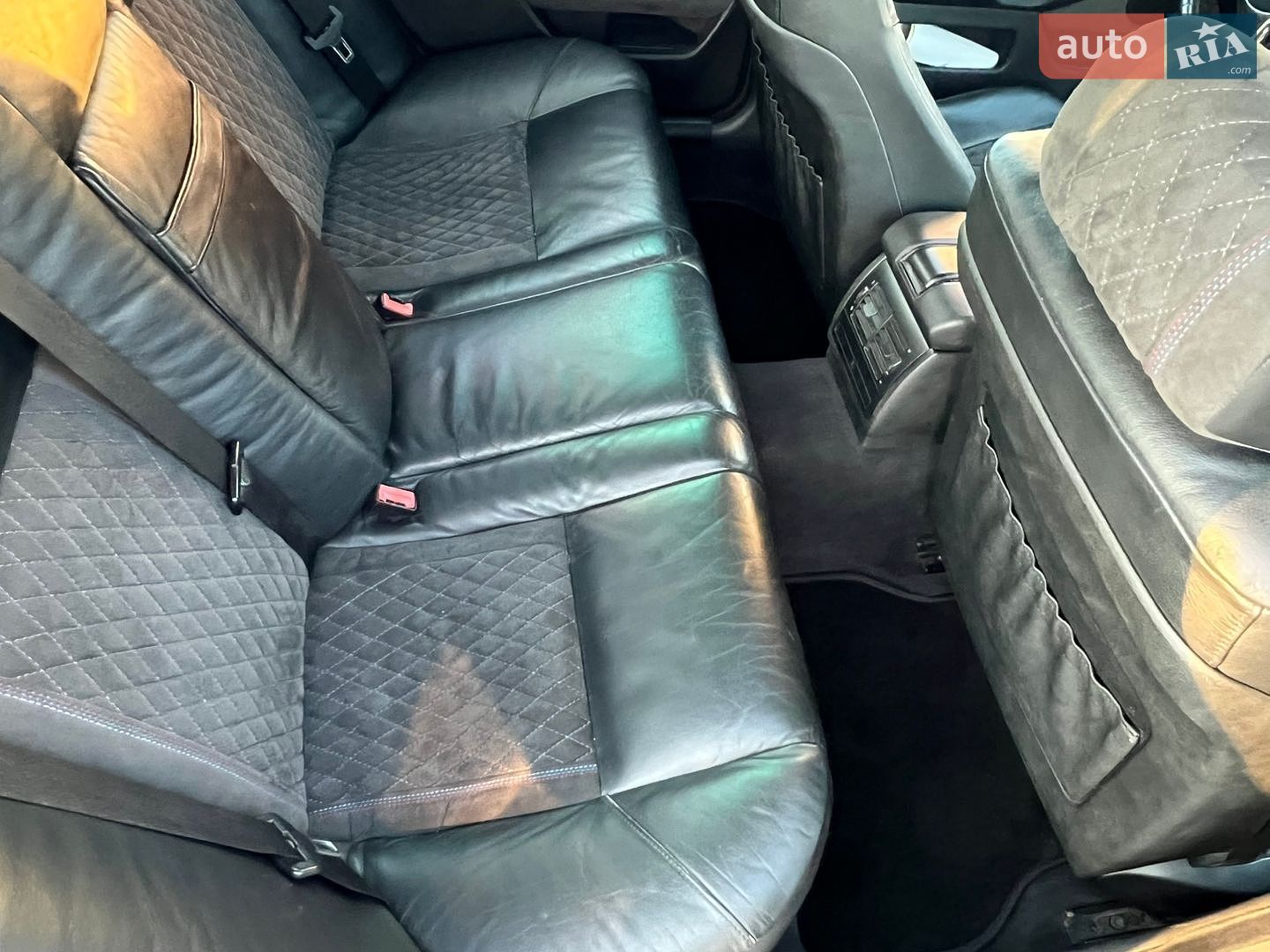 BMW 5 Series 2001 VIN WBADL81040GX52942 фото оголошення 13 з 15