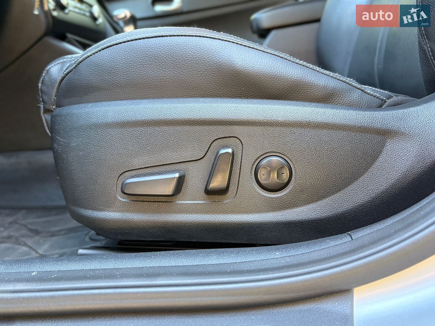 Kia K5 2017 VIN KNAGU416BJA212509 фото оголошення 8 з 26