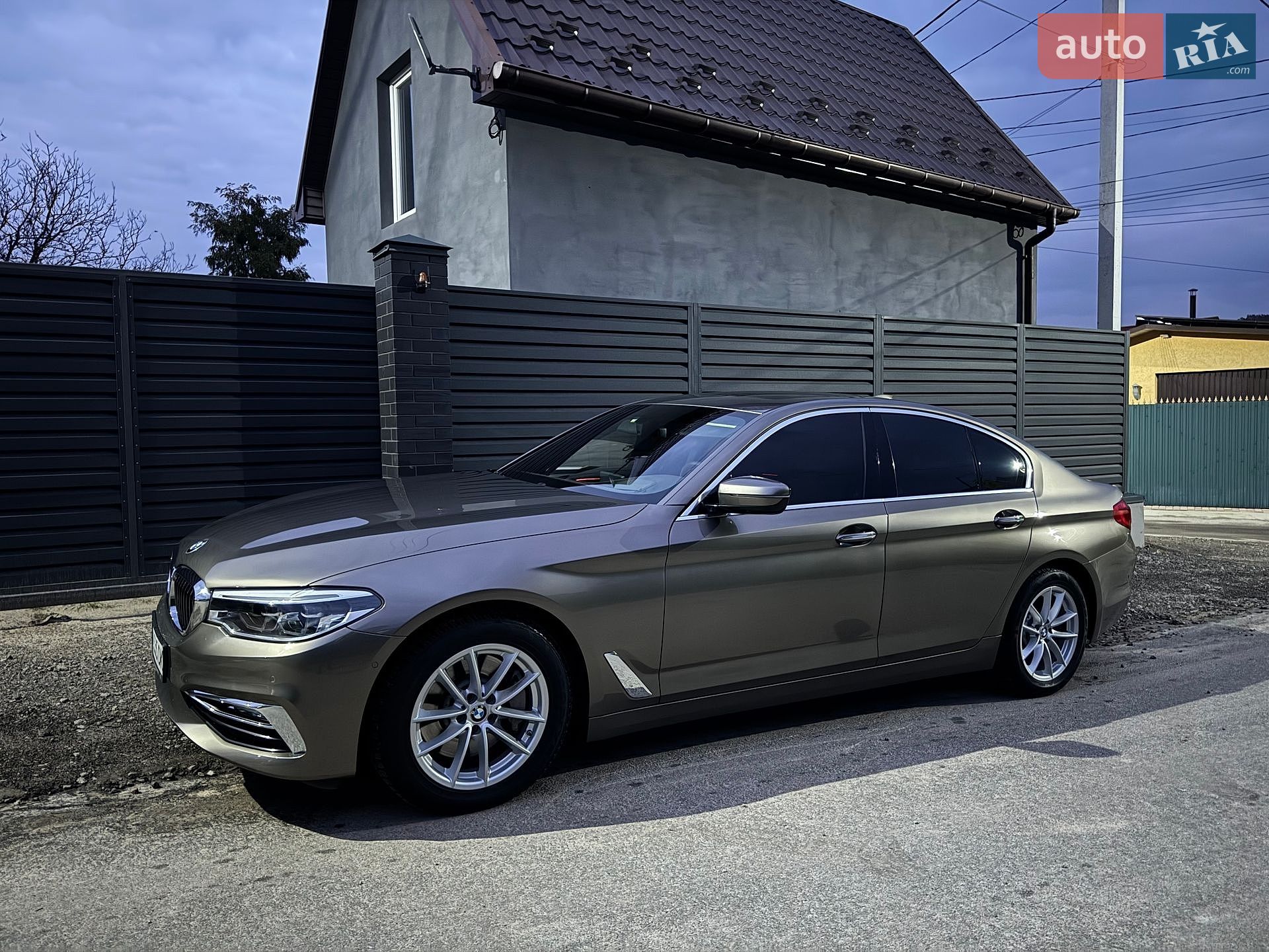 BMW 5 Series 2017 VIN WBAJE5C32HG478008 фото оголошення 9 з 22
