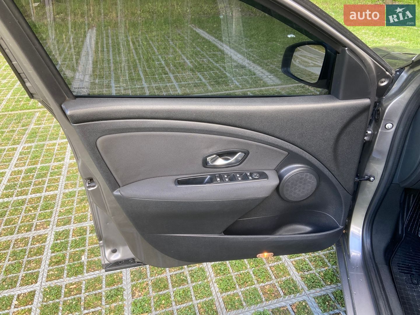 Renault Fluence 2011 VIN VF1LZBR0A46356996 фото оголошення 21 з 33