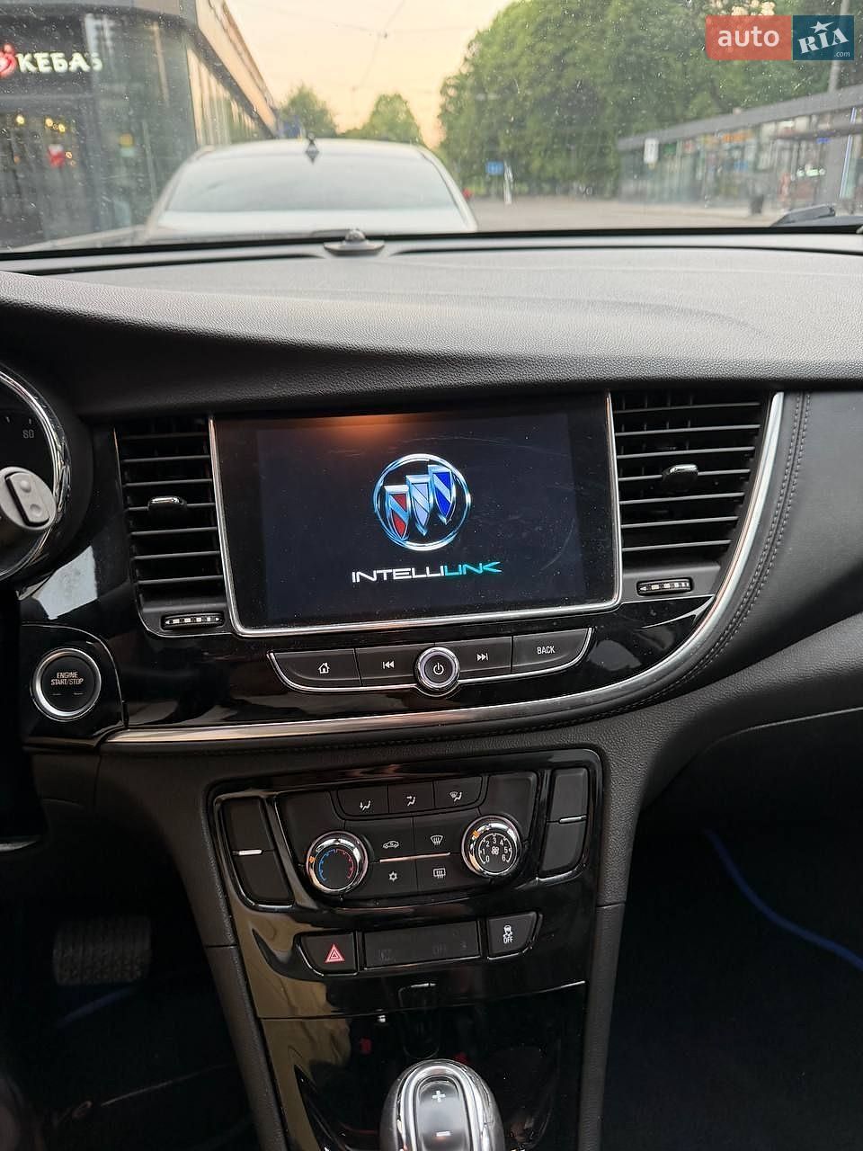 Buick Encore 2018 VIN KL4CJASB7JB712925 фото оголошення 3 з 22