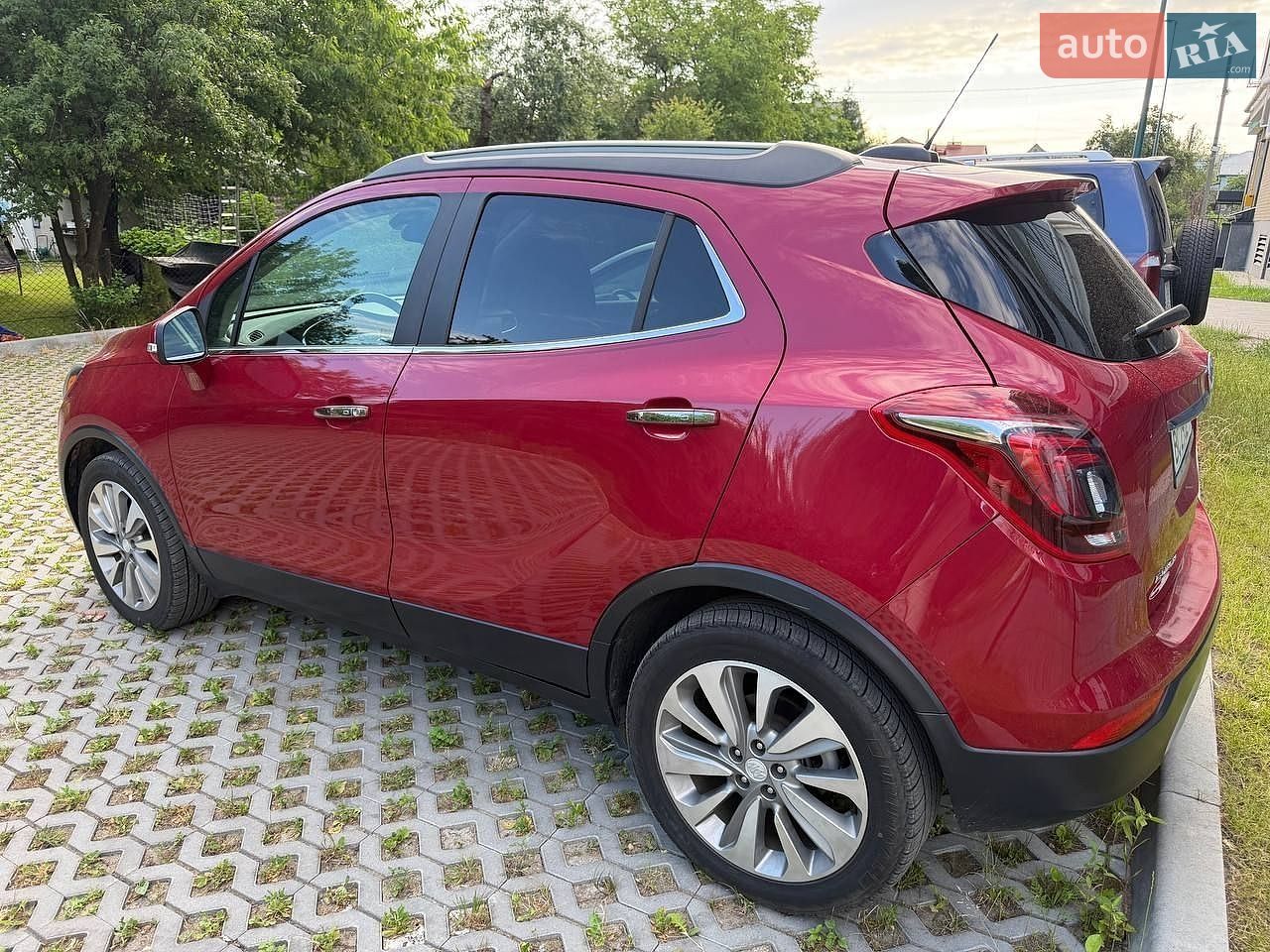 Buick Encore 2018 VIN KL4CJASB7JB712925 фото оголошення 14 з 22
