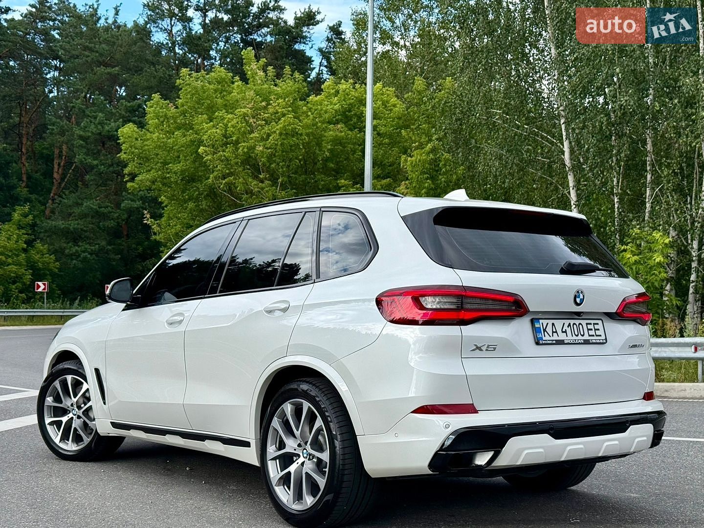 BMW X5 2019 VIN WBACV61090LK19017 фото оголошення 8 з 128