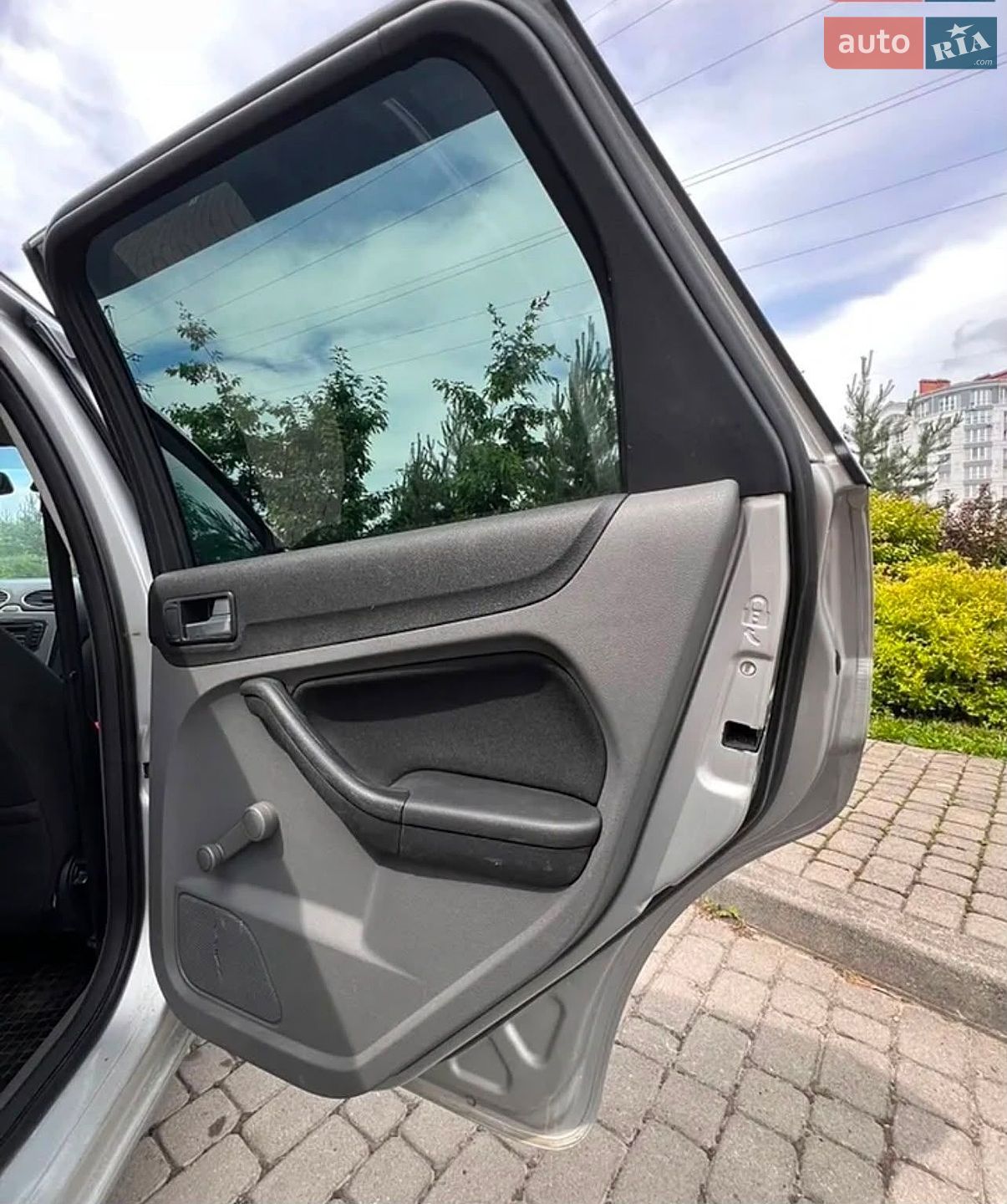 Ford Focus 2010 VIN WF0SXXGCDSAY63583 фото оголошення 26 з 27
