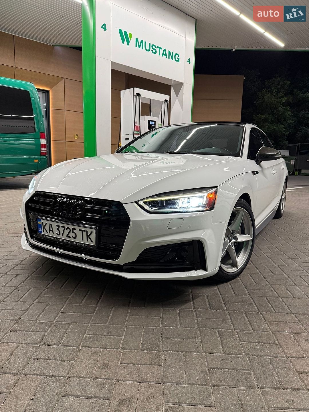 Audi A5 Sportback 2019 VIN WAUDNCF50KA096603 фото оголошення 13 з 26